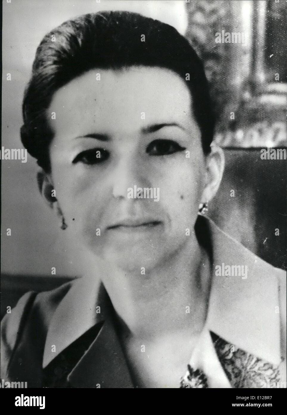 9. Dezember 2011 - Lyidimila Zhivkova The Rising Star Bulgarien: Eines der schnellsten Regen in der bulgarischen Politik ist 38 Jahre alt Lyudmila Zhivkova, Tochter des Präsidenten und kommunistischen Partei Führer Todor Zhivkov. Einige politische Beobachter glauben, sie könnten schließlich wurde der erste Führer der Frauen in Osteuropa. Sie fungiert als First Lady seit ihrem Tod im Jahr 1971 und hat vier Jahre lang bekleidete das Amt des Vorsitzenden des Ausschusses für Kultur und wurde vor kurzem Vollmitglied des Politbüros regierende Partei gewählt. Foto zeigt Frau Lyudmila Zhivkova die First Lady von Bulgarien. Stockfoto