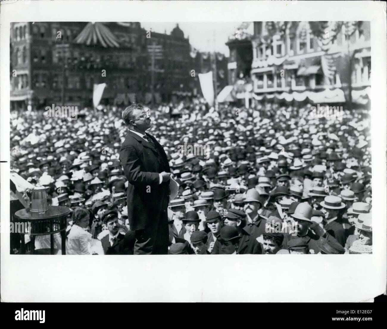 16. Dezember 2011 - feurige Roosevelt war beliebt, Held, zog große Menschenmengen in seiner 1904-Kampagne zur Wiederwahl. Eine instinktive Kreuzritter, kämpfte er für viele Probleme - reine lebensmittelrechtlichen Vorschriften, Programme zum Schutz, Anti-Trust-Gesetzgebung. Stockfoto