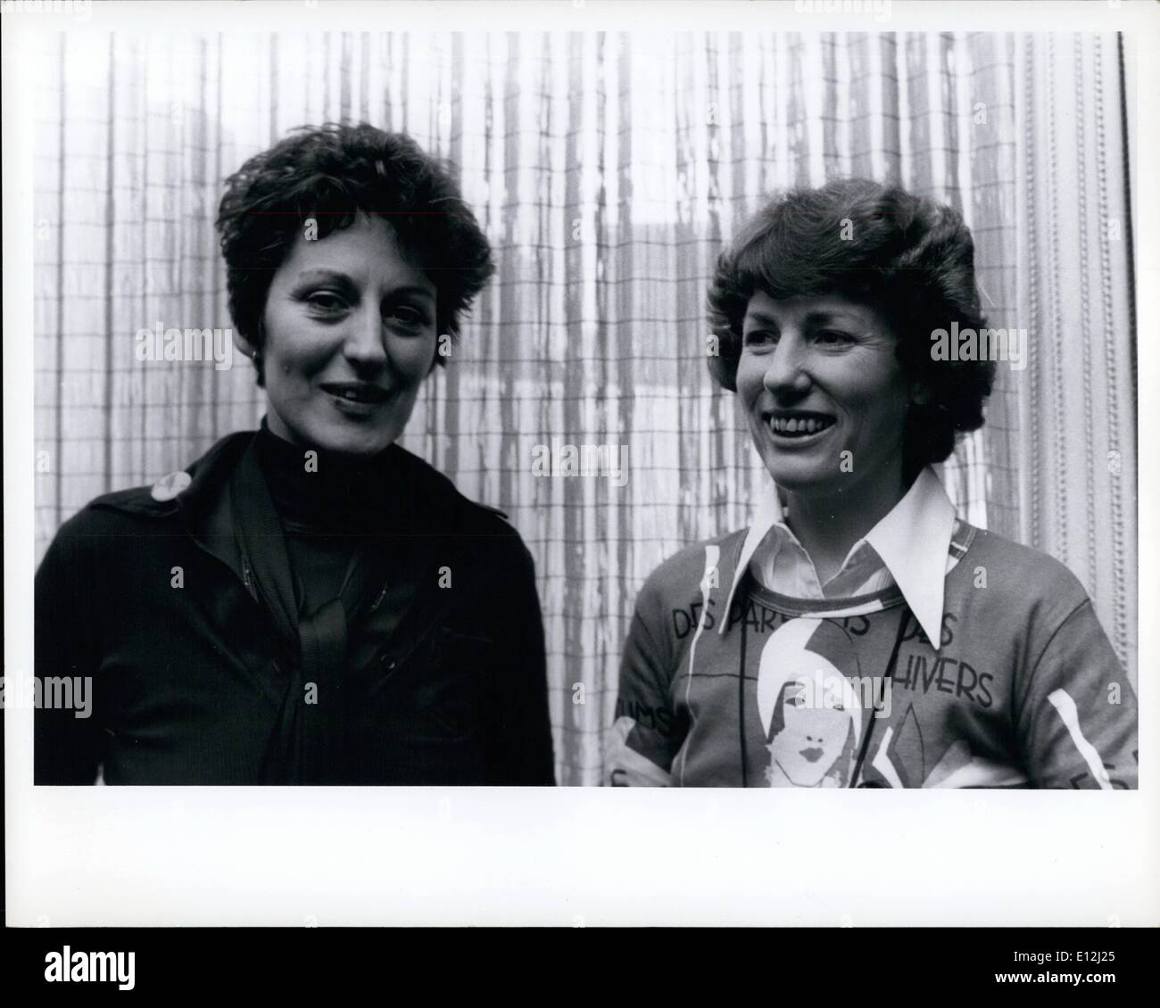 9. Januar 2012 - internationale WomenÃ ¢ Â'¬â "¢ s Tag Konferenz, Vereinte Nationen, 7. März 1975 Germaine Greer (L) & Elizabeth Reid Stockfoto