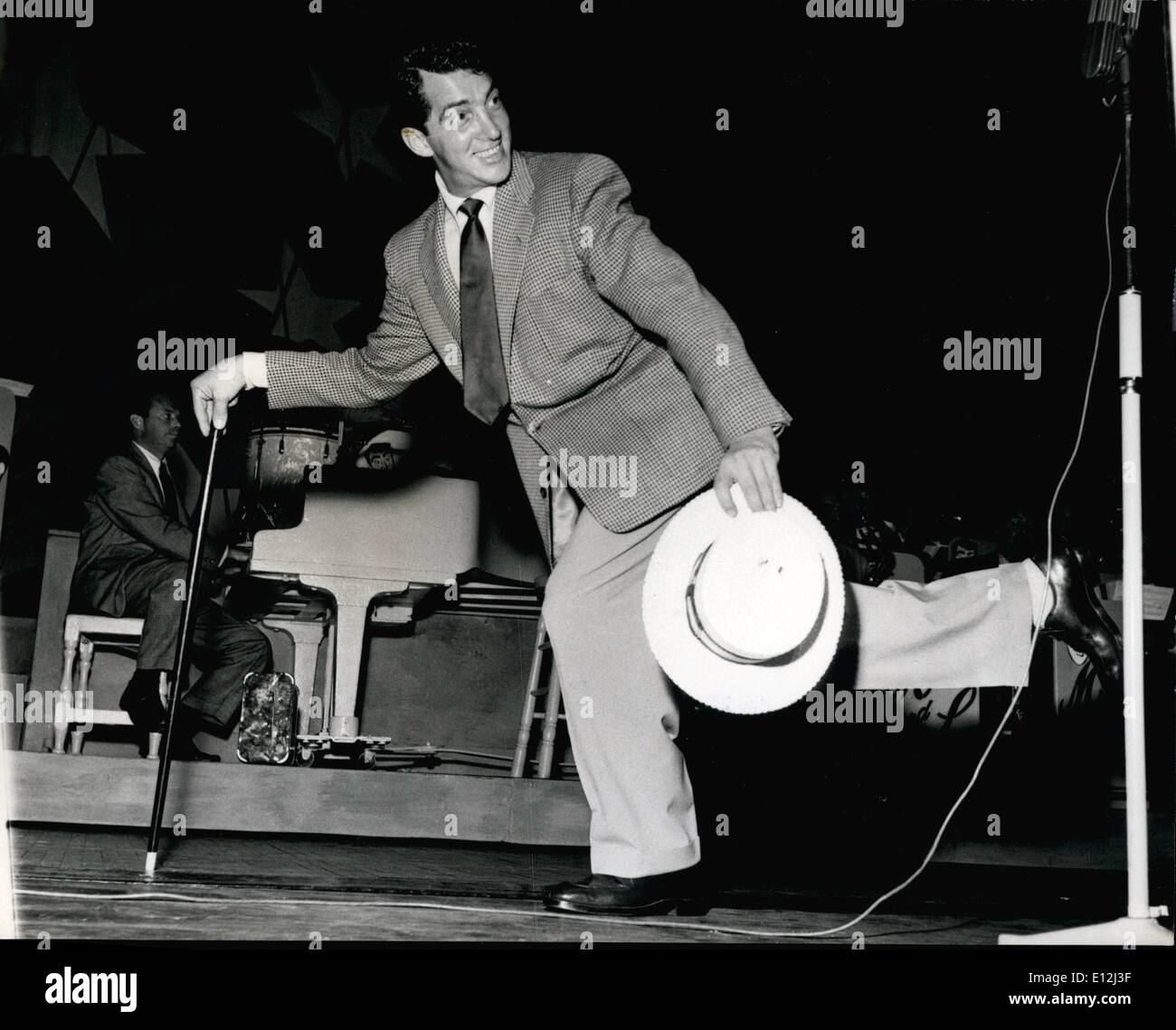 Dean martin Fotos und Bildmaterial in hoher Auflösung Alamy