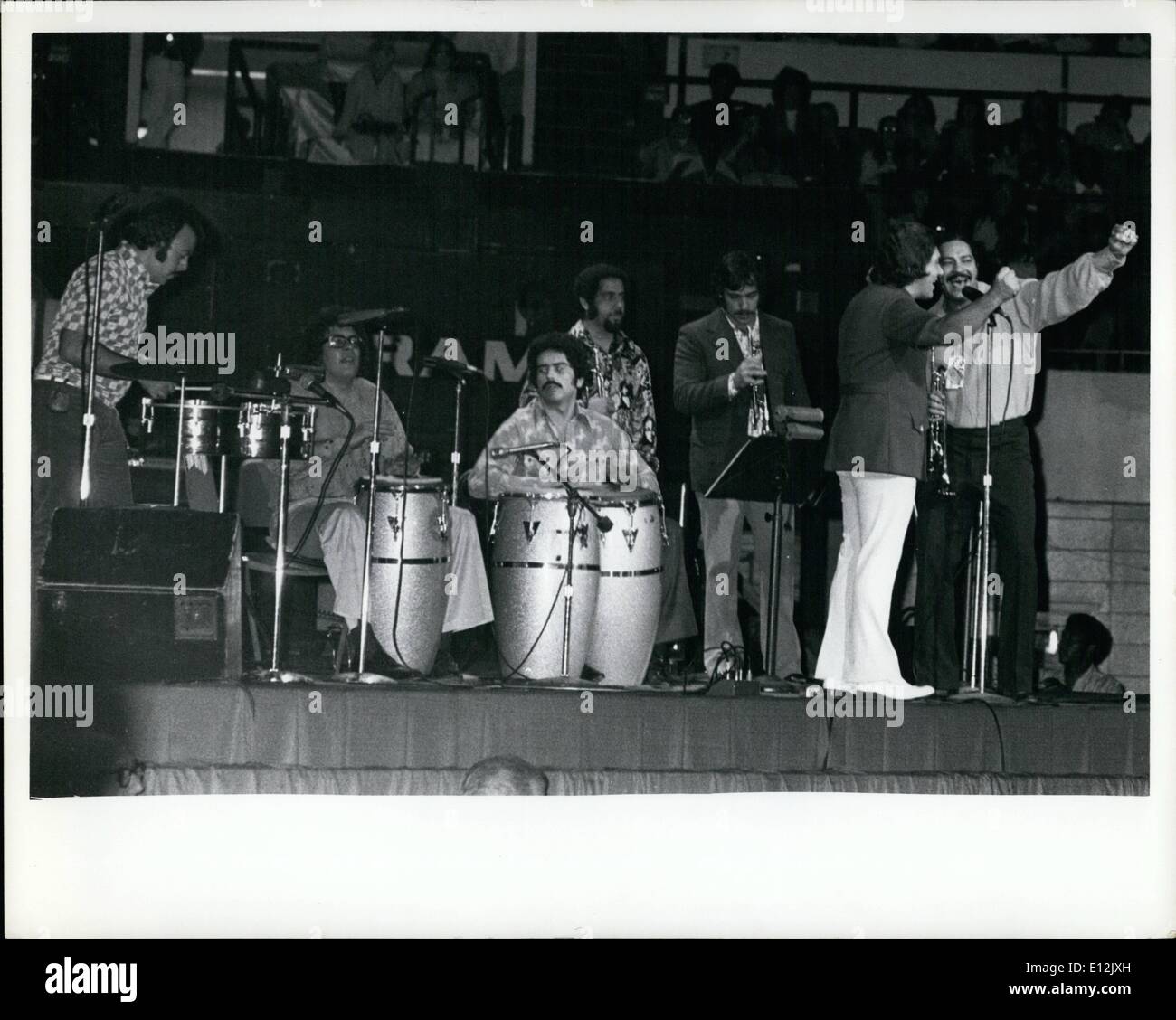 24. Februar 2012 - Ray Barretto Latin-Band: ein Abend mit Angela Davis - Madison Sq Garden Ne Bilder U Stockfoto