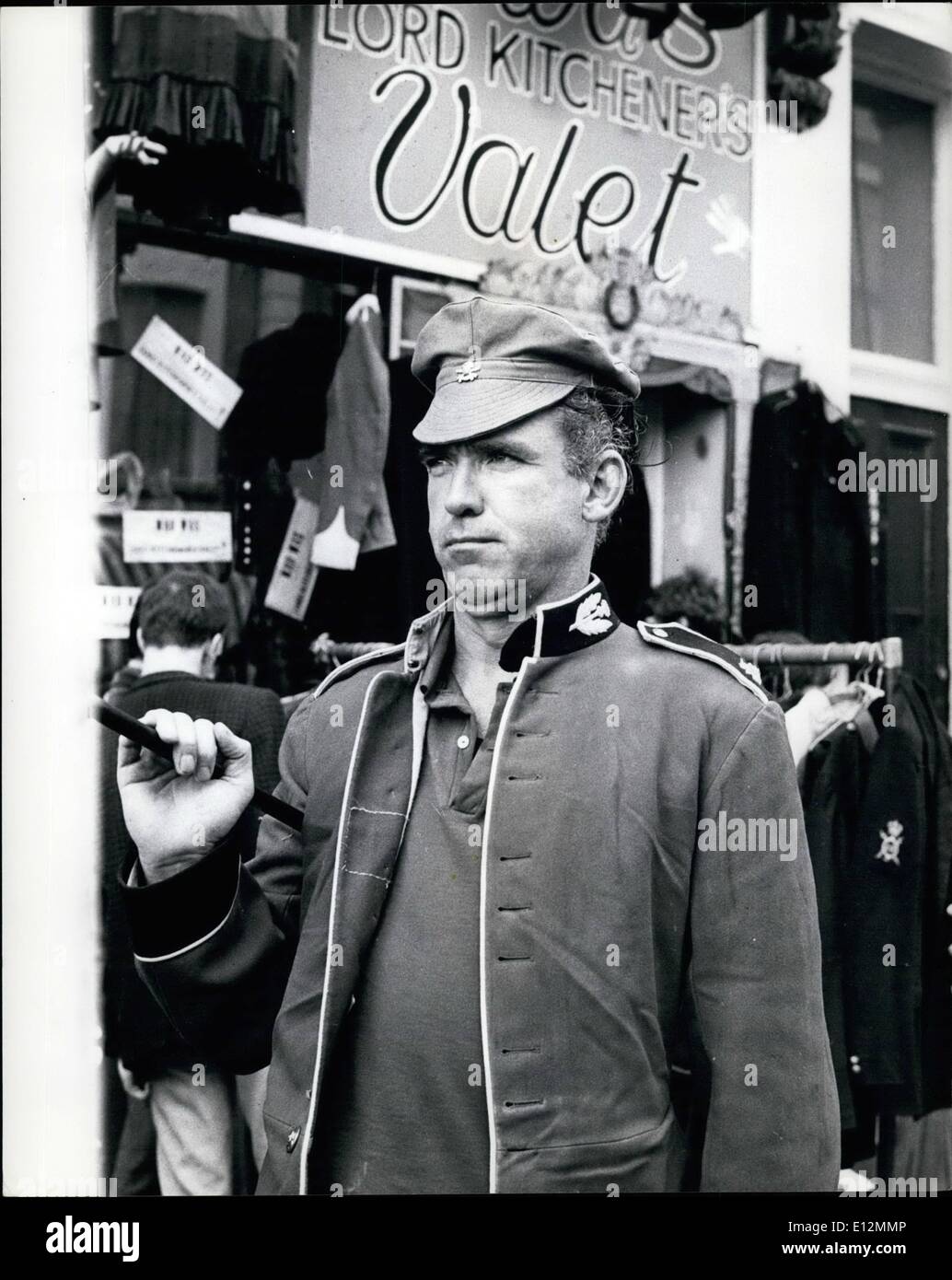 24. Februar 2012 - Sie wollen es, wir haben es. geile Kleidung, ist, und Uniformen, natürlich in Hülle und Fülle, ein Helfer bei i, war Lord Kitchener. Stockfoto