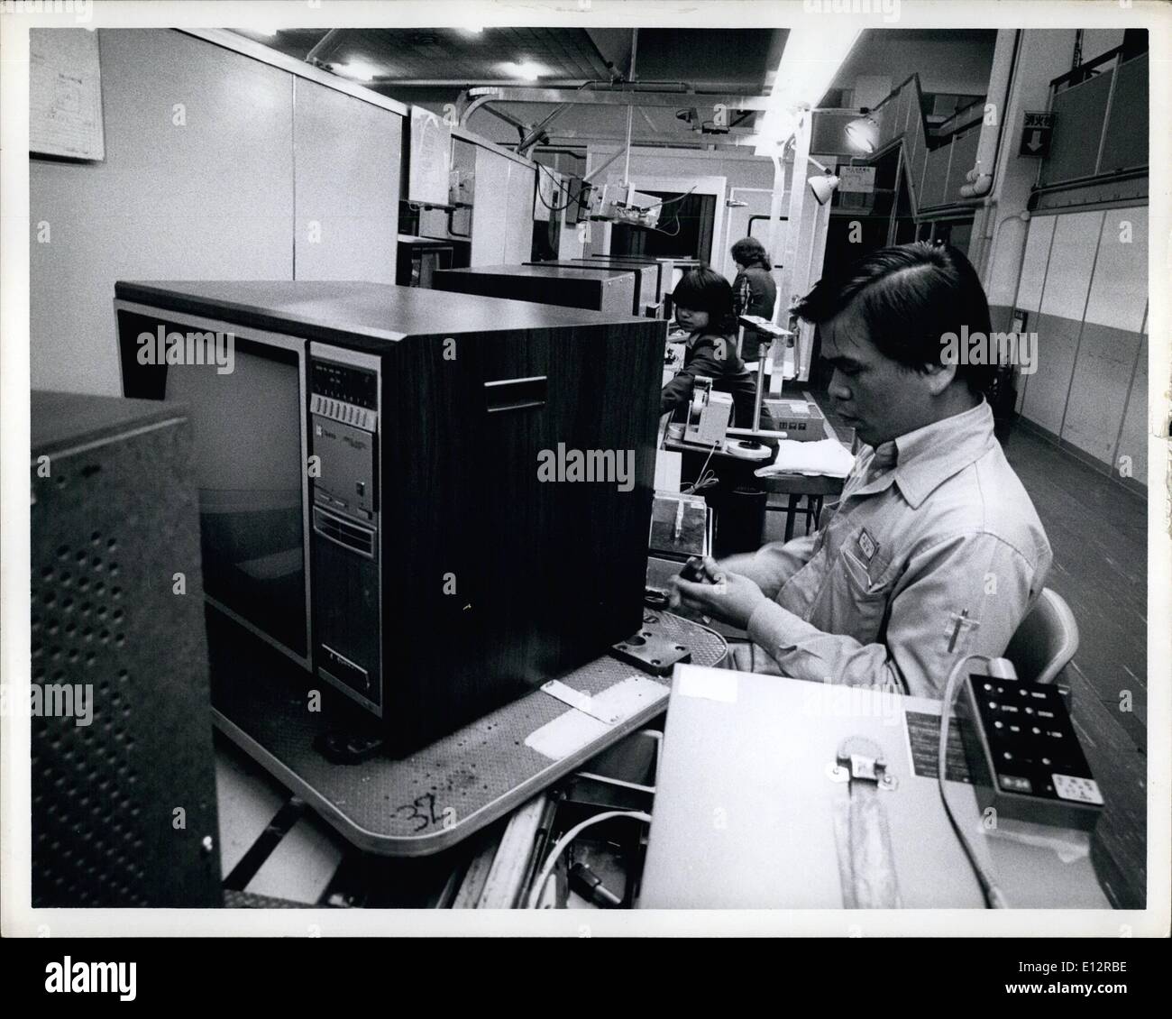 24. Februar 2012 - Panasonic Farbe TV-Produktion im Werk Ibiraki in Osaka Japan. Stockfoto