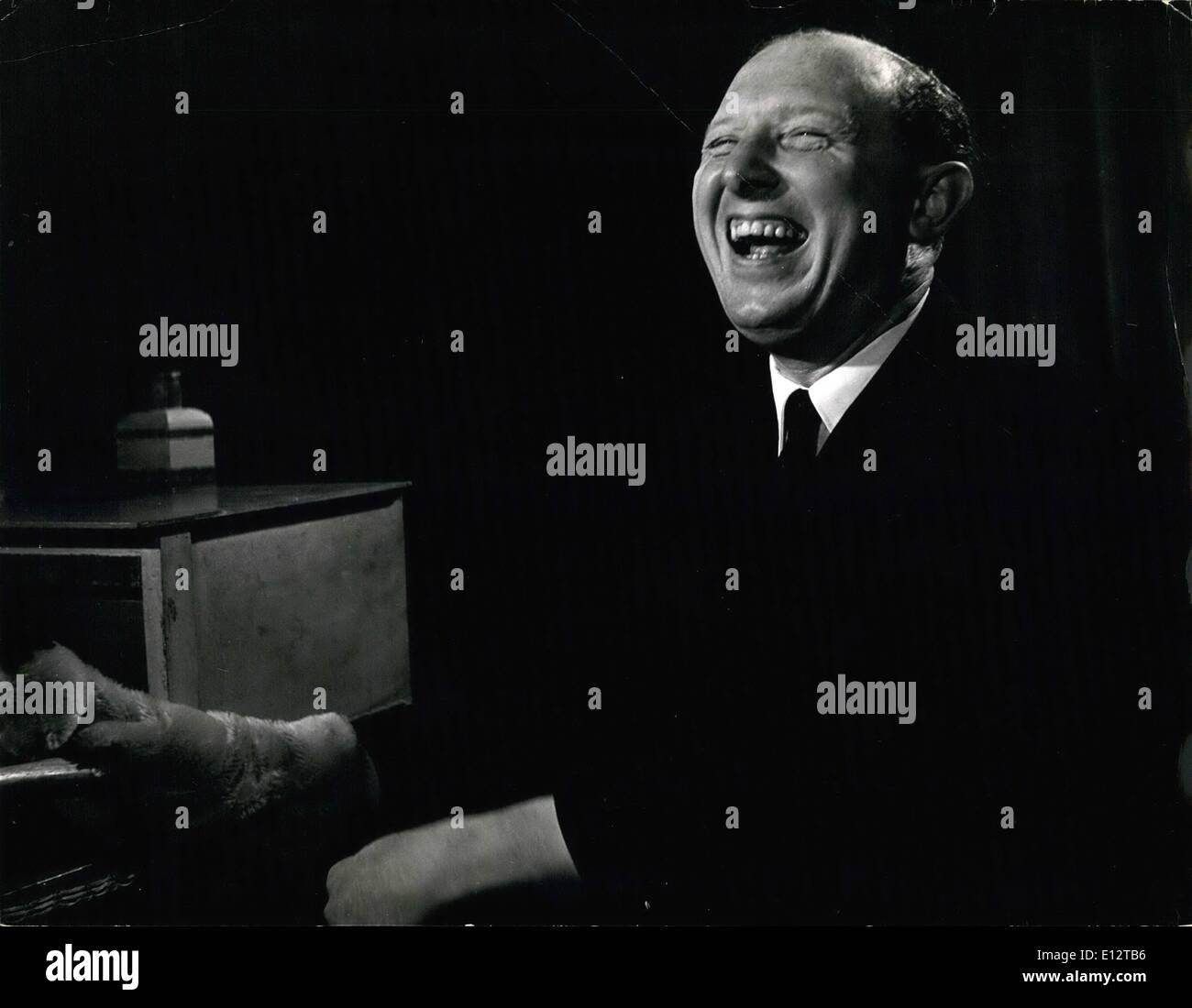 24. Februar 2012 - von kleinen Stadt Elektriker zur internationalen Puppsteer: Harry Corbett, mit seinem bekannten, freundlich, Yorkshire Stockfoto