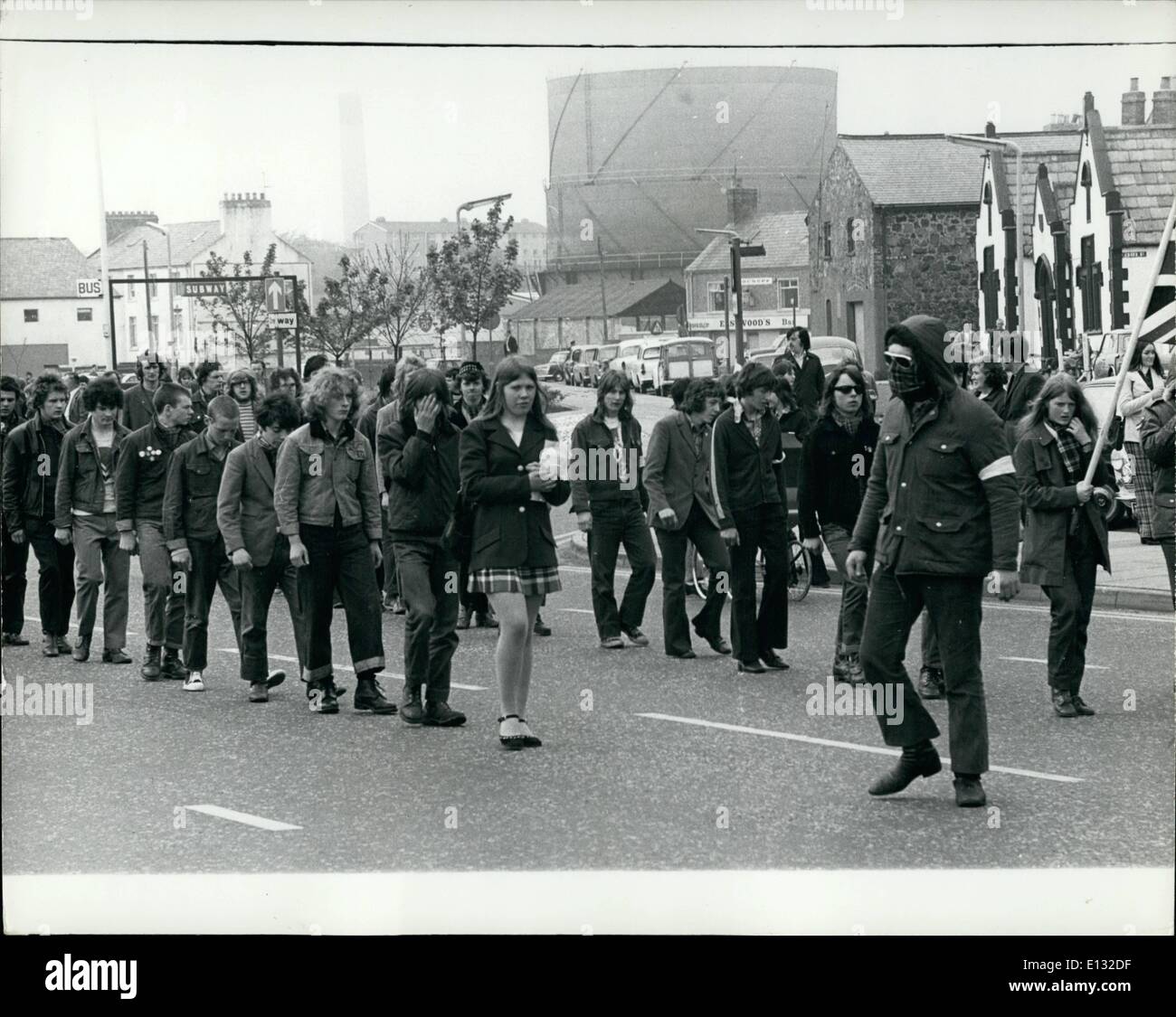 26. Februar 2012 - protestantischen Tartan Banden in der Nähe von Belfast, Nordirland Stockfoto