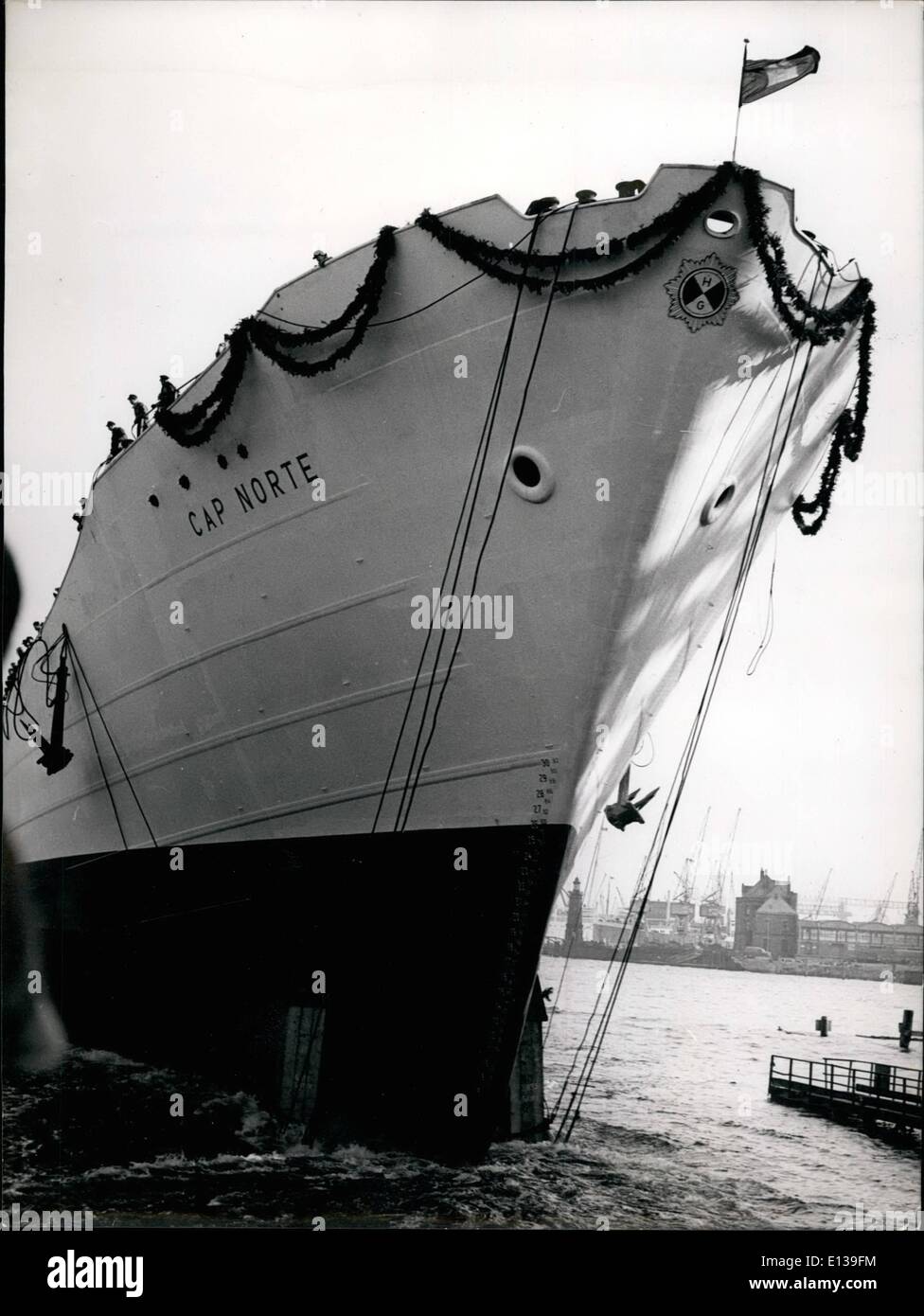 29. Februar 2012 - hat Boom im Hamburge Werft ein weiteres großes Schiff auf der Hamburger Howaldthwerit eingeleitet worden. Es ist die 9200 Tonnen '' Cap Würze '', die dritte einer Reihe von acht '' Cap-Schiffe. Als seine Sintern Reisen der Oap Morte in der La-Teller-Service der Hamburg verklagt Linien. Stockfoto