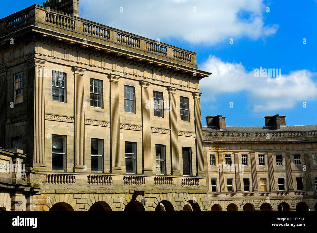 Der Halbmond Buxton Derbyshire England UK. Stockfoto