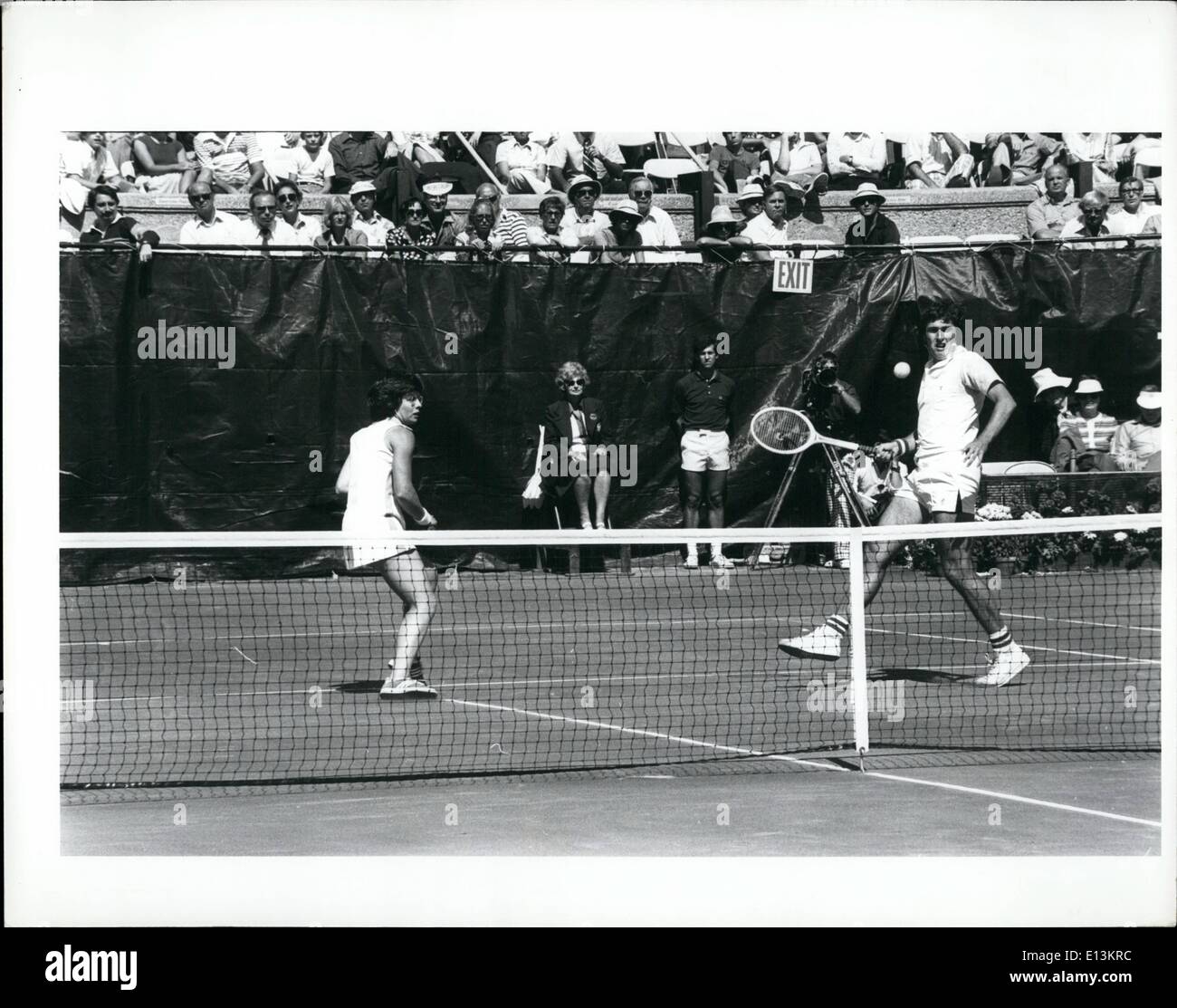 2. März 2012 - Billie Jean King & Phil Dent, Mixed-Doppel-Sieger US Open. Forest Hills 1976 Stockfoto