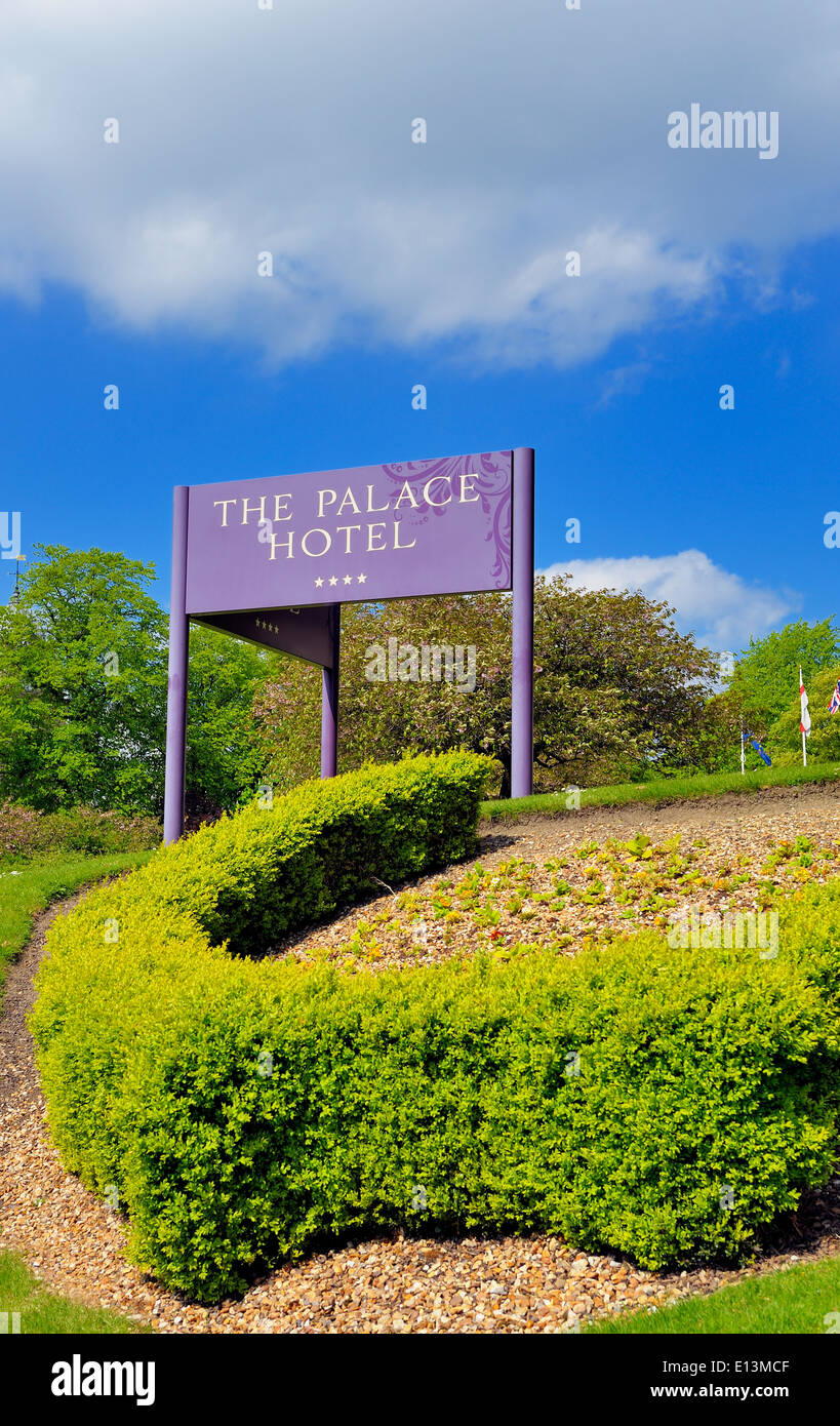 Das Palace Hotelschild Buxton Derbyshire England UK Stockfoto