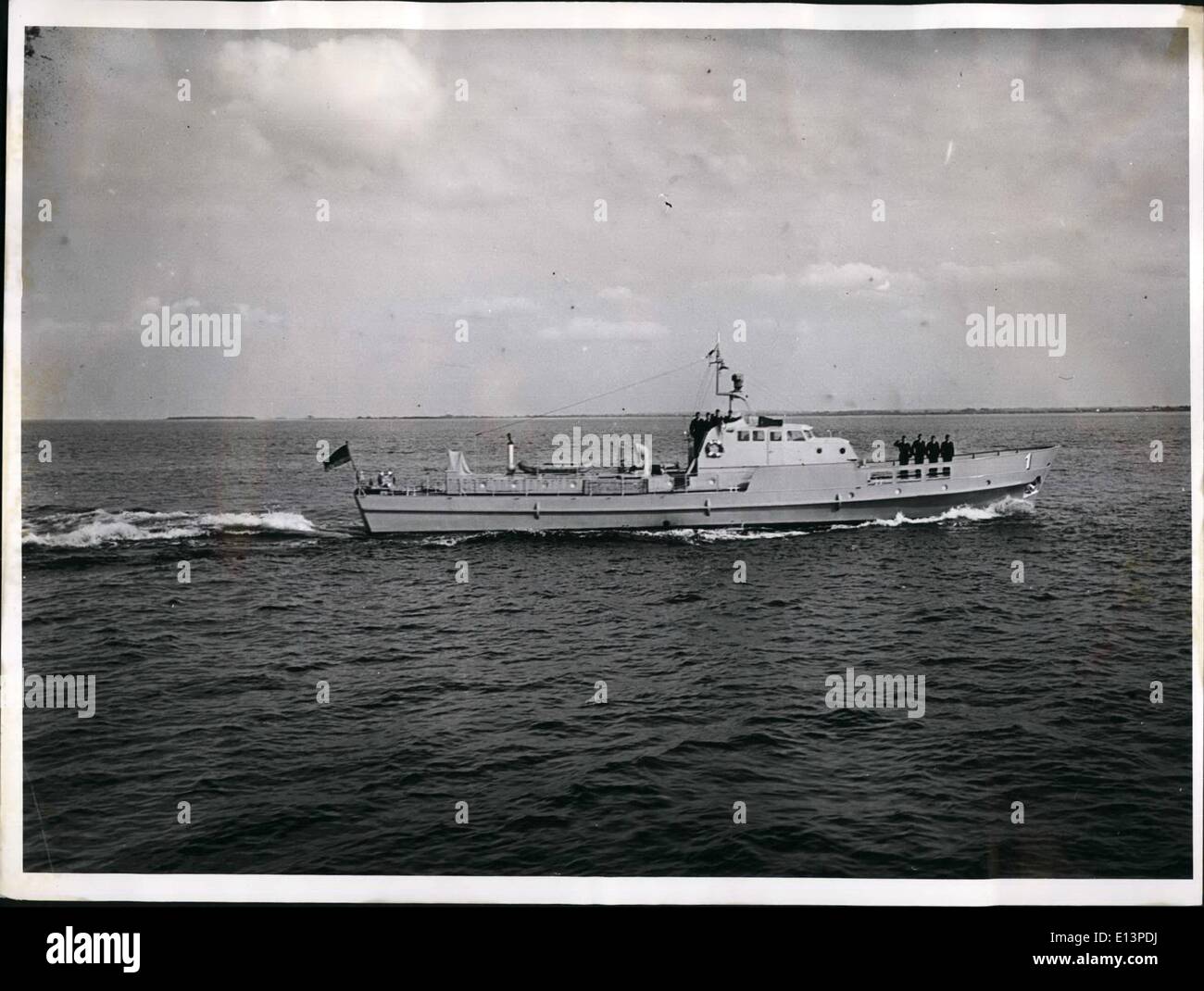 22. März 2012 - Marine Parade in Kiel. Die bisher unbewaffnete deutsche Marine Polizei nun zeigte die neuesten Patrouillenboote mit einem Motor Stockfoto