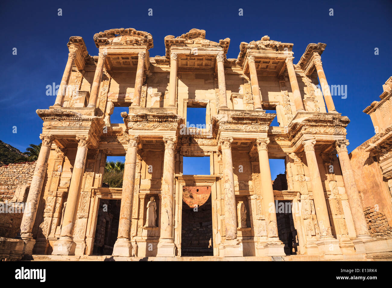 Celsus Bibliothek in Ephesus Izmir Türkei Stockfoto