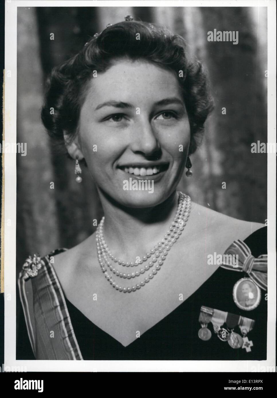 Hrh prinzessin astrid norwegen Fotos und Bildmaterial in hoher