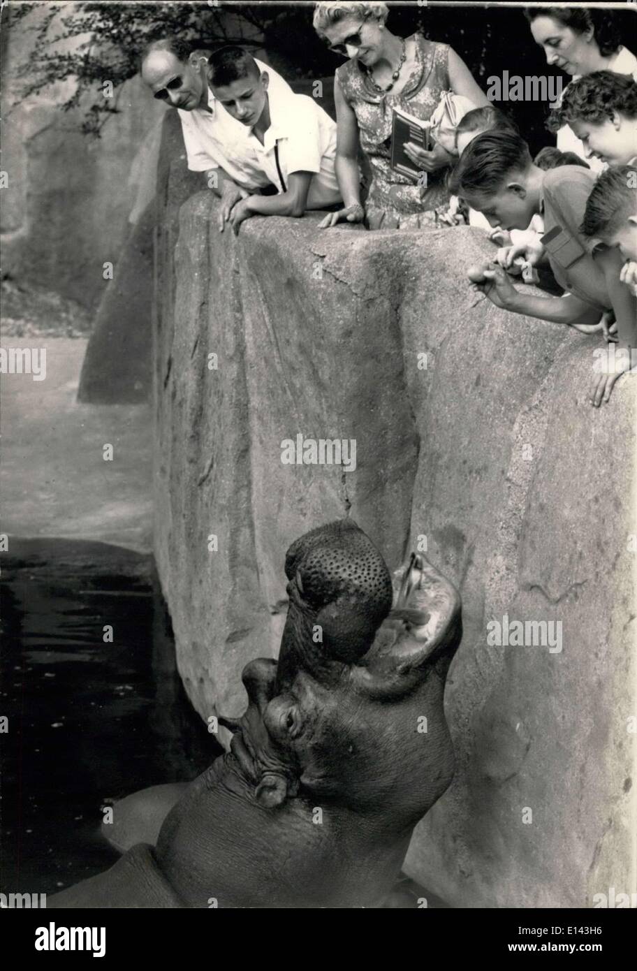 31. März 2012 - Vorhang von Soldaten Surround Boeing, Lod Flughafen, Tel-Aviv Stockfoto