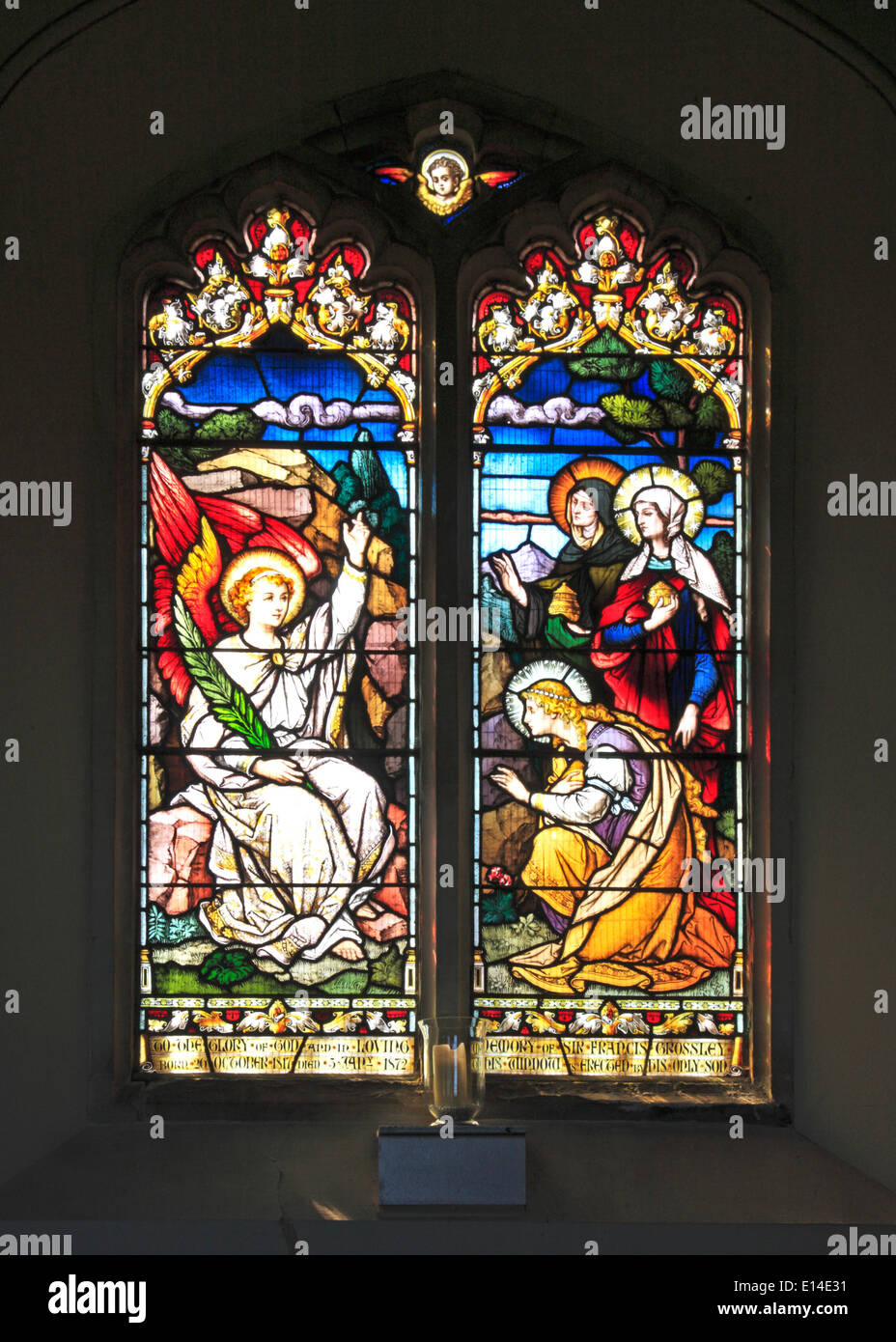 Ein Beispiel für Glasmalerei arbeiten in der Kirche St Mary bei Somerleyton, Suffolk, England, Vereinigtes Königreich. Stockfoto