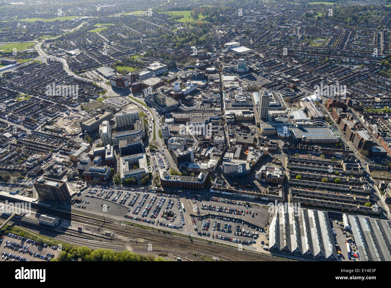 Luftaufnahme von Swindon Stadtzentrum Stockfoto