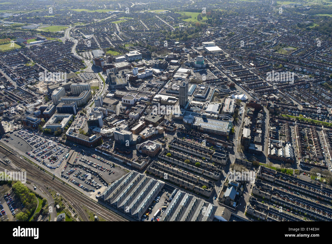 Luftaufnahme von Swindon Stadtzentrum Stockfoto