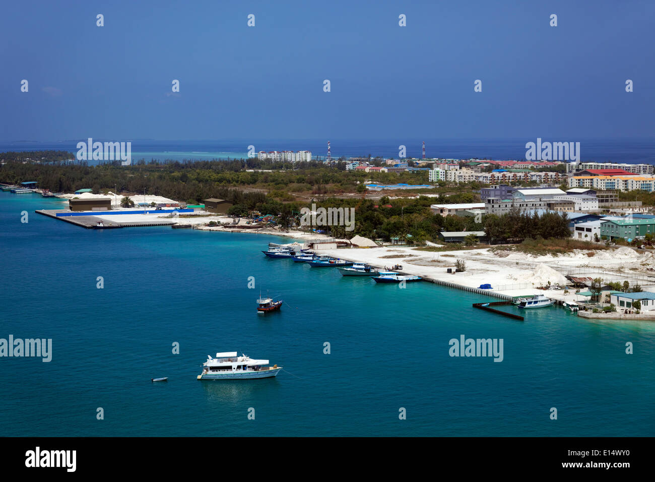 Luftaufnahme, künstliche Insel Ausbau, Landgewinnung, Hulhulé, Nord Malé Atoll, Indischer Ozean, Malediven Stockfoto
