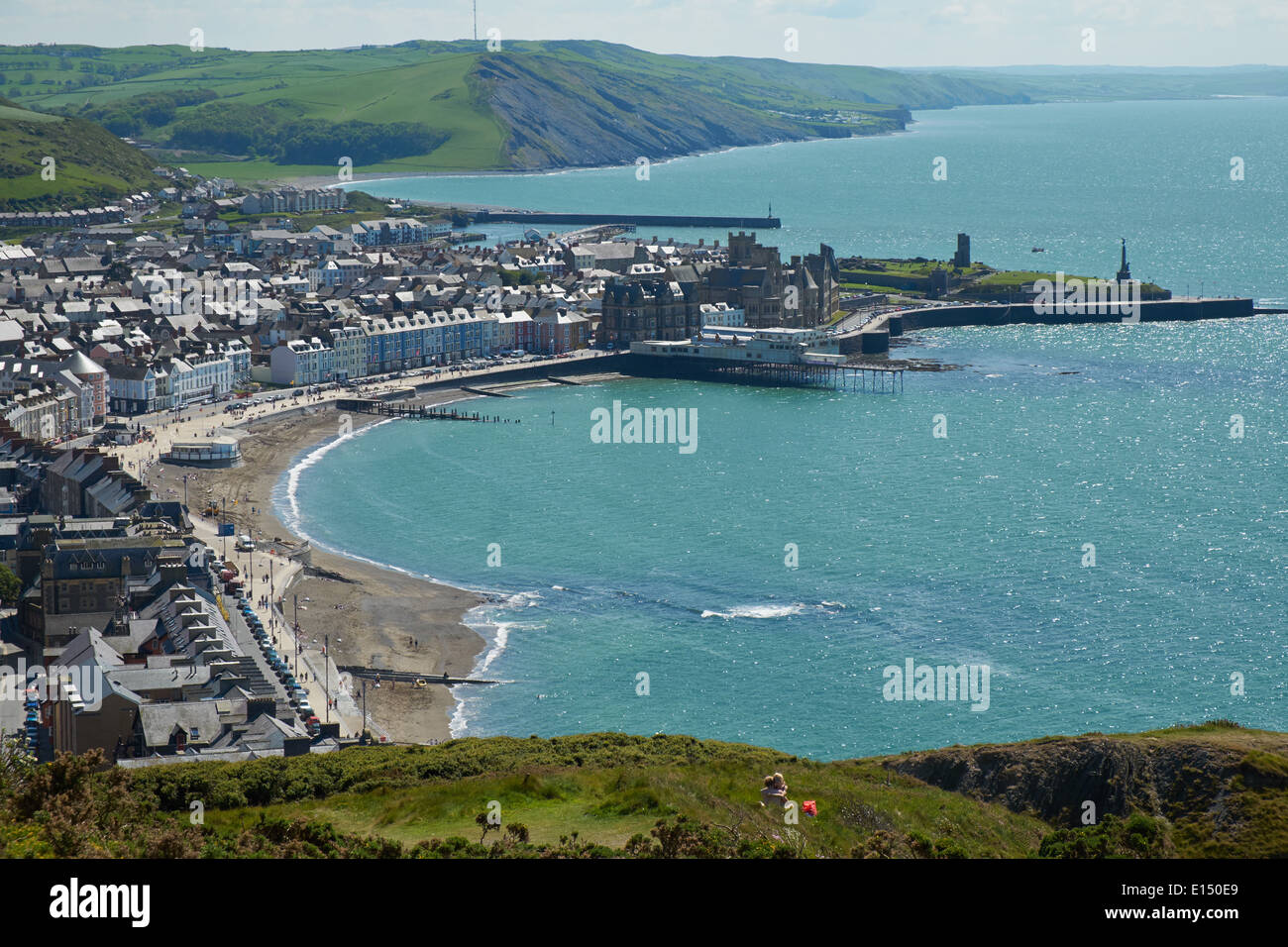Aberystwyth Stadt und die Bucht von Constitution Hill Stockfoto
