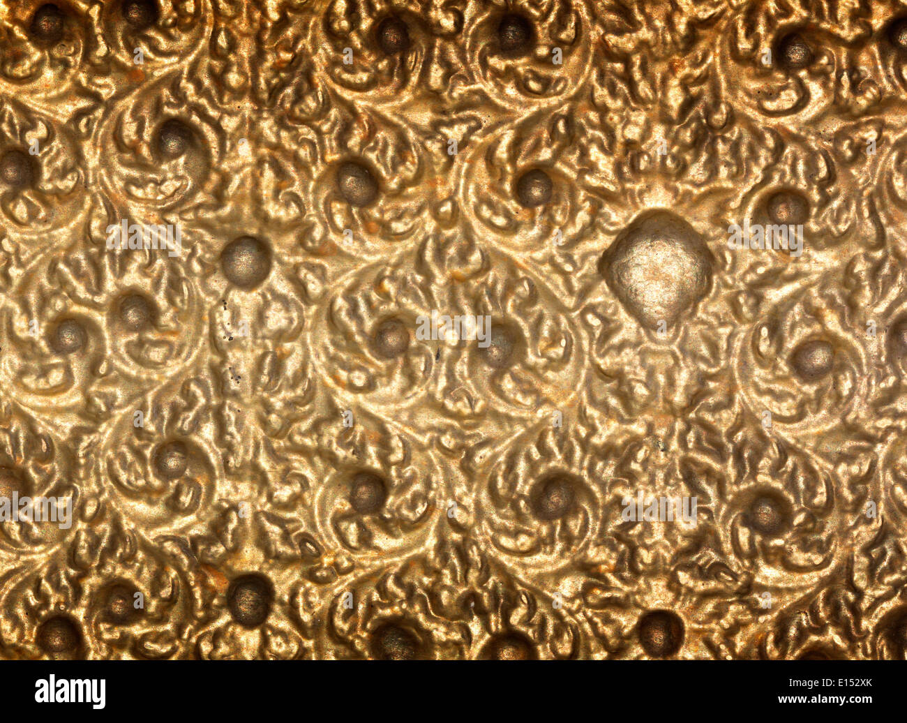 Thailand traditionelle Muster Hintergrund Altgold Metall. Stockfoto