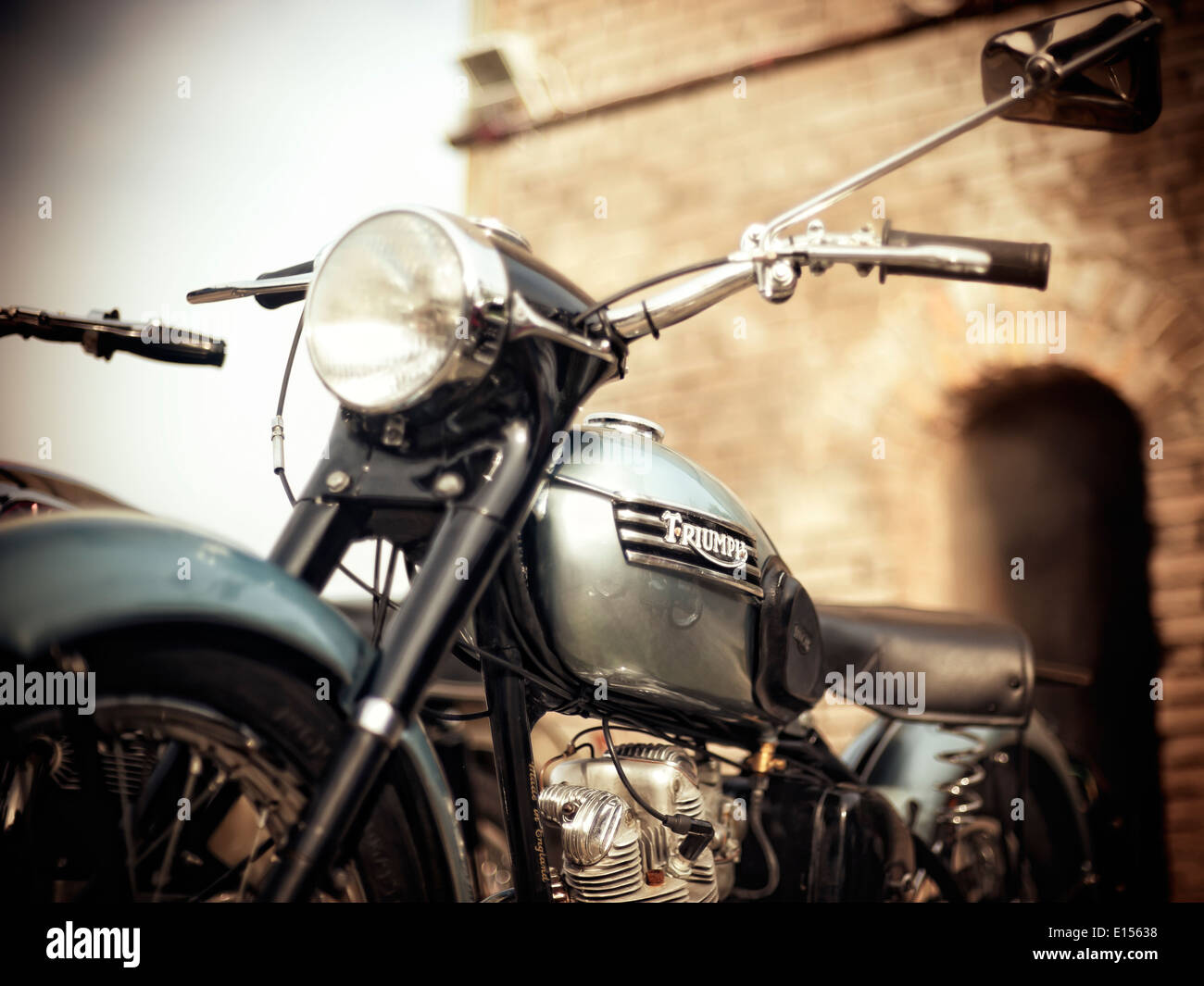 Klassische Motorräder geparkt Stockfoto