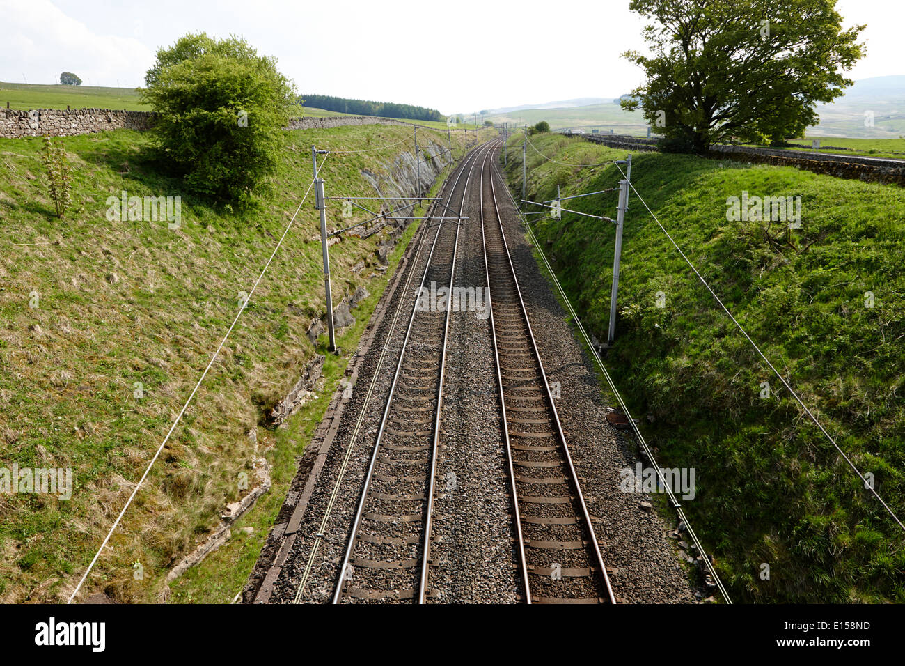 Westküste-Hauptanschluß verfolgen schneiden durch Cumbria in der Nähe von Shap uk Stockfoto