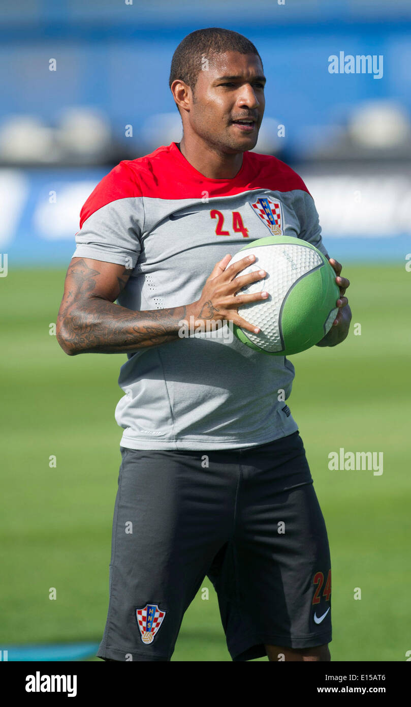 Zagreb, Kroatien. 22. Mai 2014. Sammir Kroatien besucht eine Trainingseinheit im Maksimir-Stadion in Zagreb, Kroatien, 22. Mai 2014. Kroatien-Nationalmannschaft startete seine Vorbereitungen auf die kommende FIFA Weltmeisterschaft Brasilien 2014 und für ein Trainingslager in Österreich am Freitag verlassen. © Miso Lisanin/Xinhua/Alamy Live-Nachrichten Stockfoto