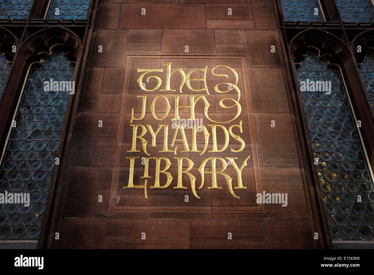 Das Zeichen der John Rylands Library Manchester UK Stockfoto