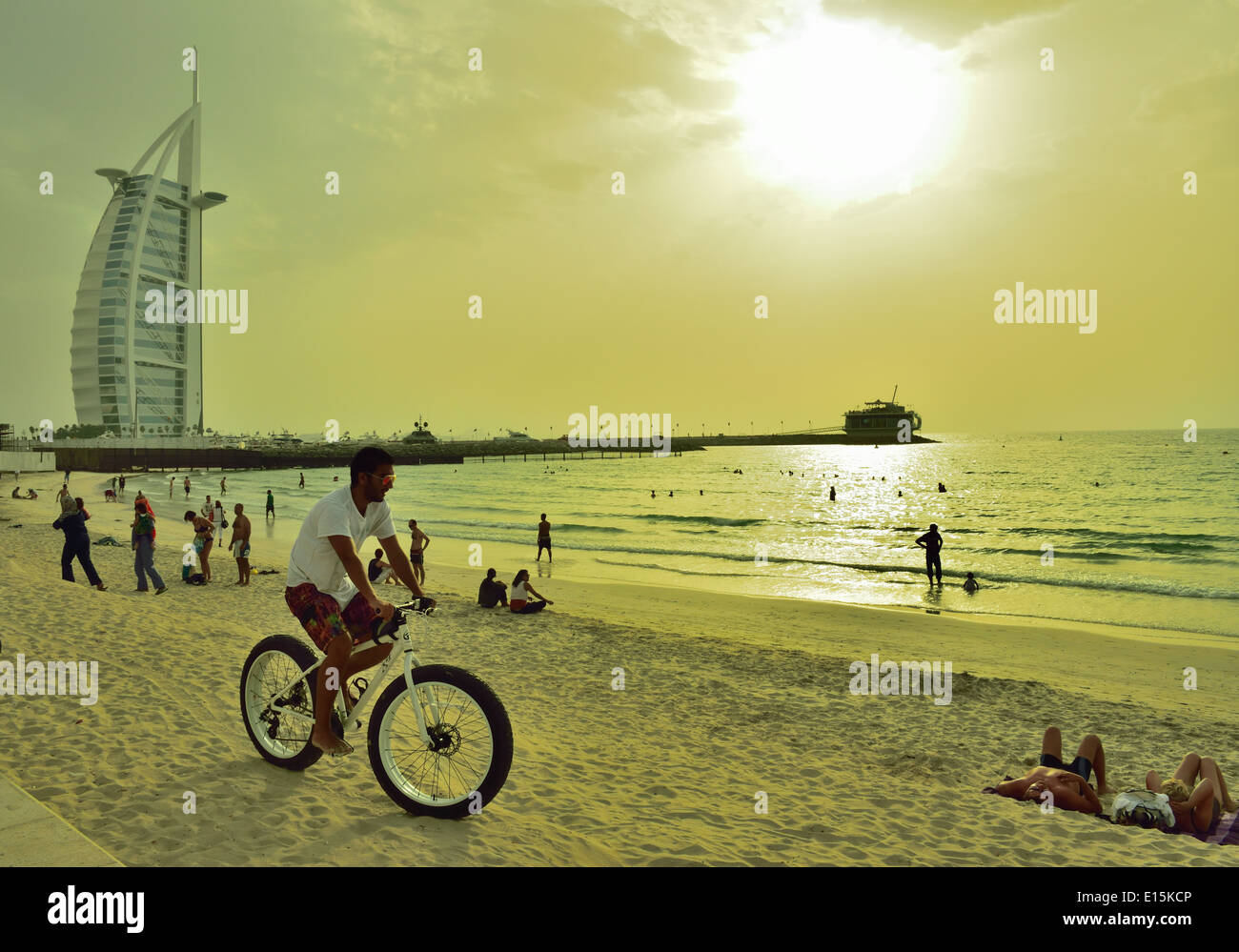 Strand von Jumeirah, Dubai, Vereinigte Arabische Emirate Stockfoto