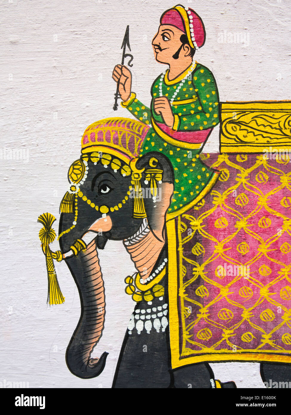 Indien, Rajasthan, Udaipur, traditionelle Wandmalerei der Rajput Mann auf Elefanten Stockfoto