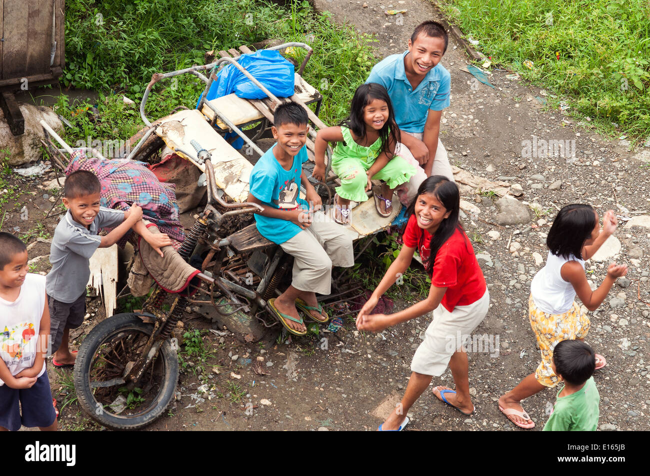 Kinder im Dorf, Butuan, Philippinen Stockfoto