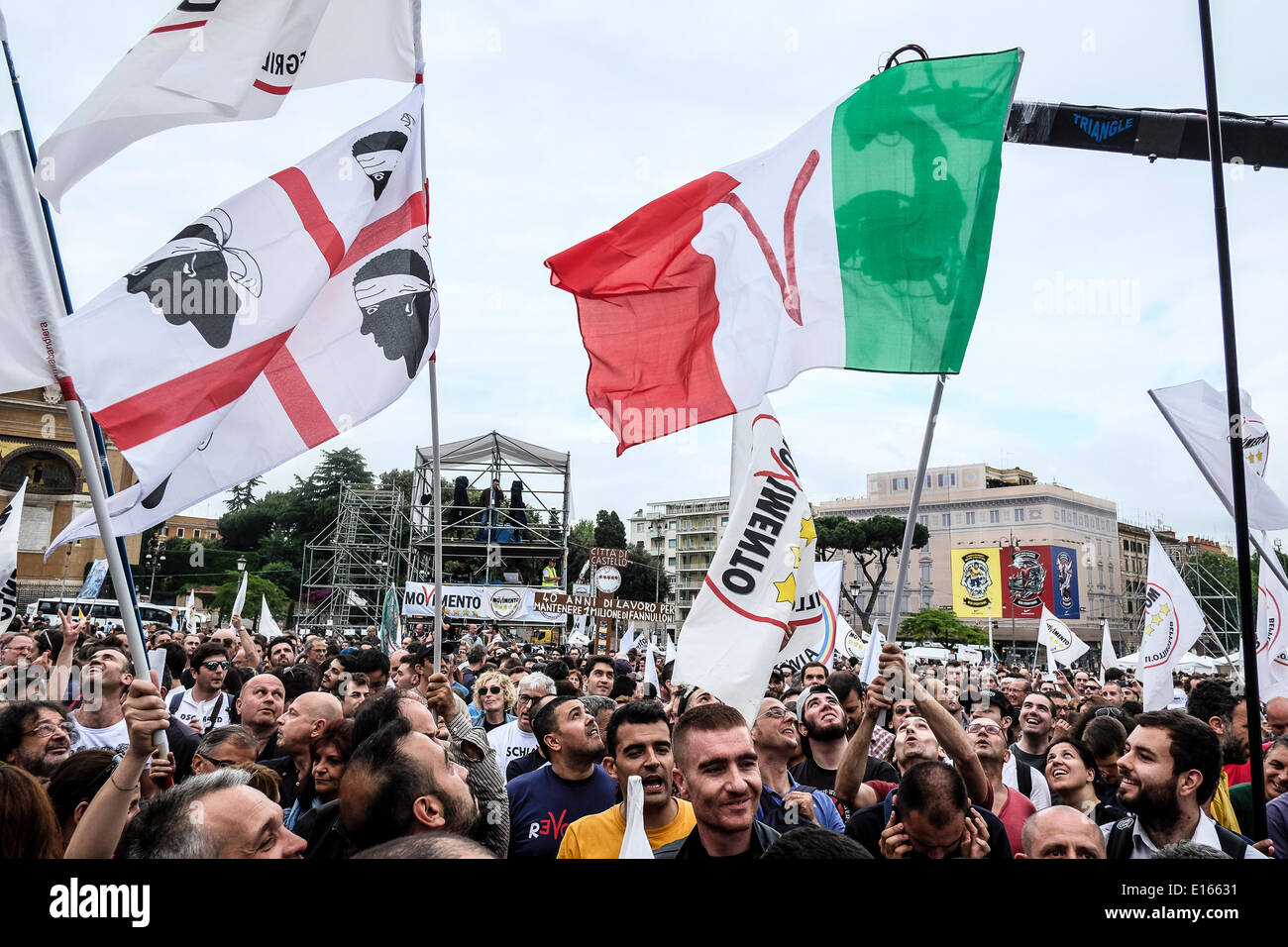 Rom, Italien. 23. Mai 2014. Masse-Abschlusstreffen des Movimento 5 Stelle in Piazza San Giovanni in Rom. Bildnachweis: Wirklich einfach Star/Alamy Live-Nachrichten Stockfoto