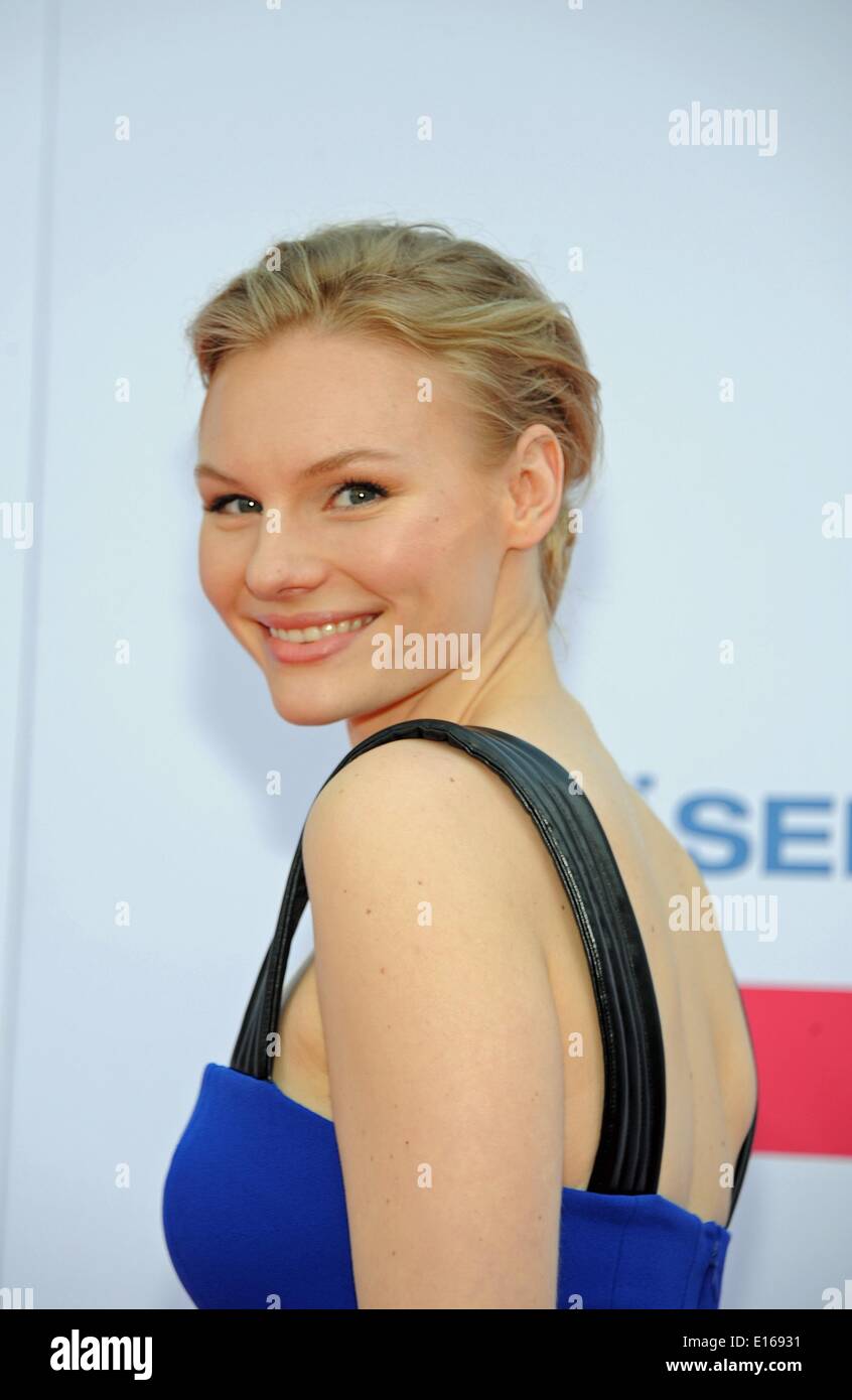 München, Deutschland. 23. Mai 2014. Die Schauspielerin Rosalie Thomass besucht die Präsentation von den Bayerischen Fernsehpreis 2014 in München, 23. Mai 2014. Der Bayerischen Fernsehpreis in Form von einem Panther ist seit 1989 präsentiert. Foto: Ursula Düren/Dpa/Alamy Live News Stockfoto