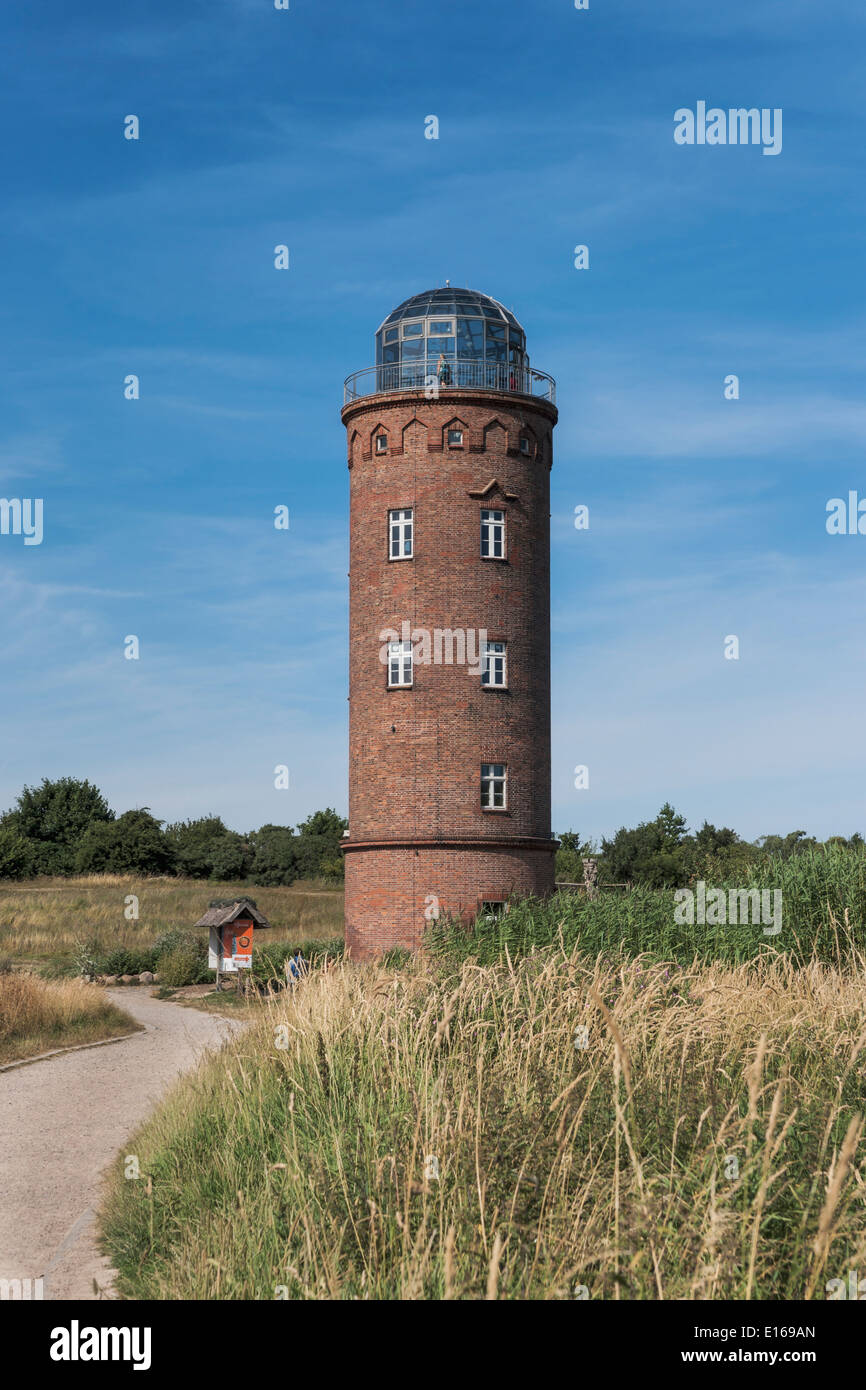 Der ehemalige Marinepeilturm wurde 1927 erbaut und ist etwa 23 Meter hoch, Kap Arkona, Insel Rügen, Deutschland, Europa Stockfoto