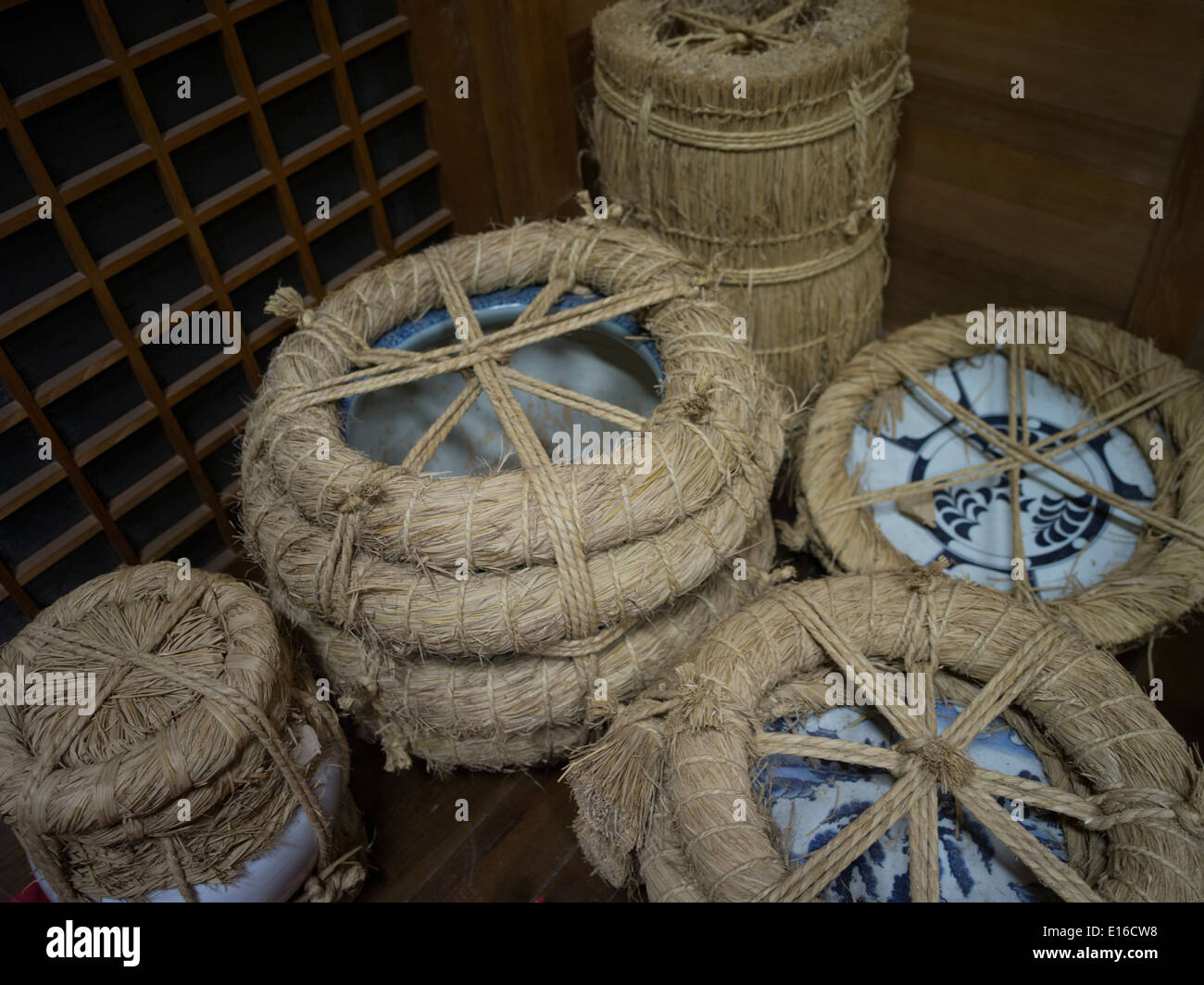 Traditionelle Verpackungsmaterialien für Keramik. Arita Folk und Heimatmuseum, Arita, Präfektur Saga, Japan. Stockfoto