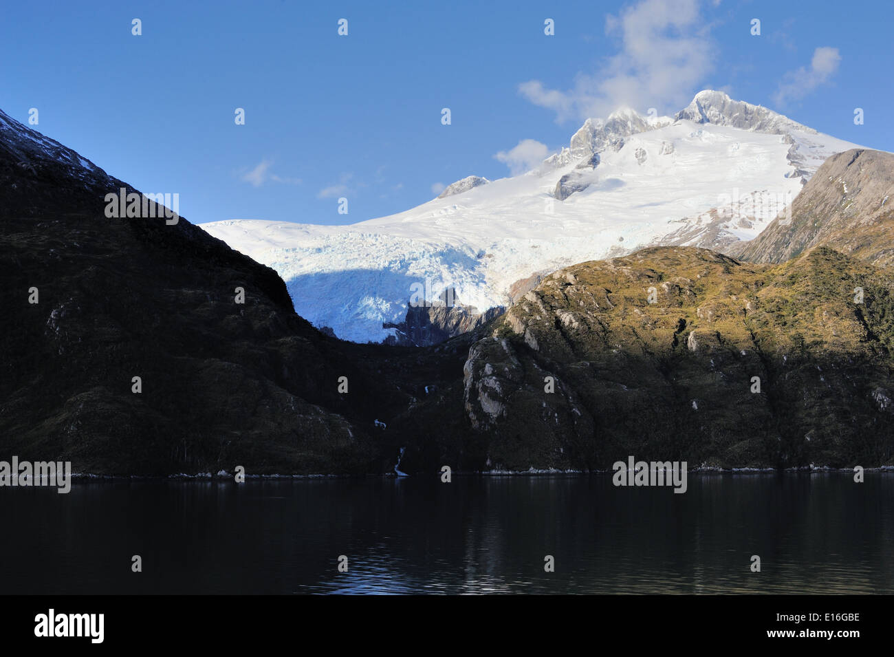 Gletscher Espana. Der nordwestliche Arm des Beagle-Kanals führt durch den sogenannten Glacier Alley oder Avenue der Gletscher Stockfoto