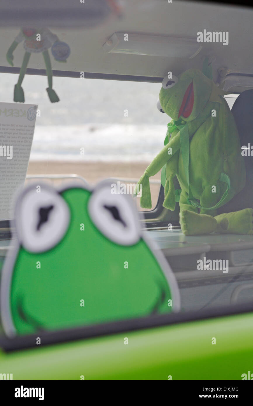 Leben in Kermit VW Wohnmobil auf dem Display an das erste jemals