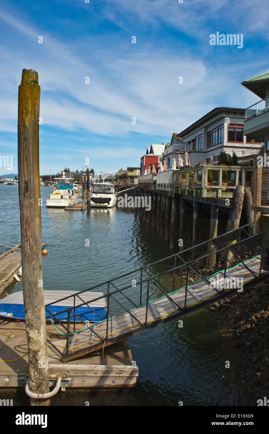 Uferpromenade in La Conner, Washington, USA Stockfoto