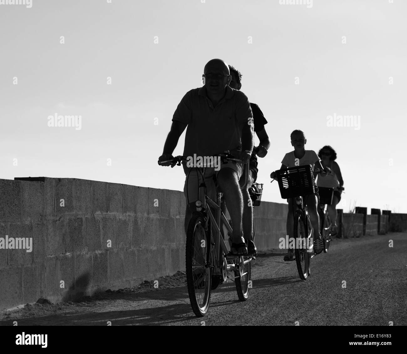 Radfahrer in Loix, Ile de Ré, Frankreich Stockfoto