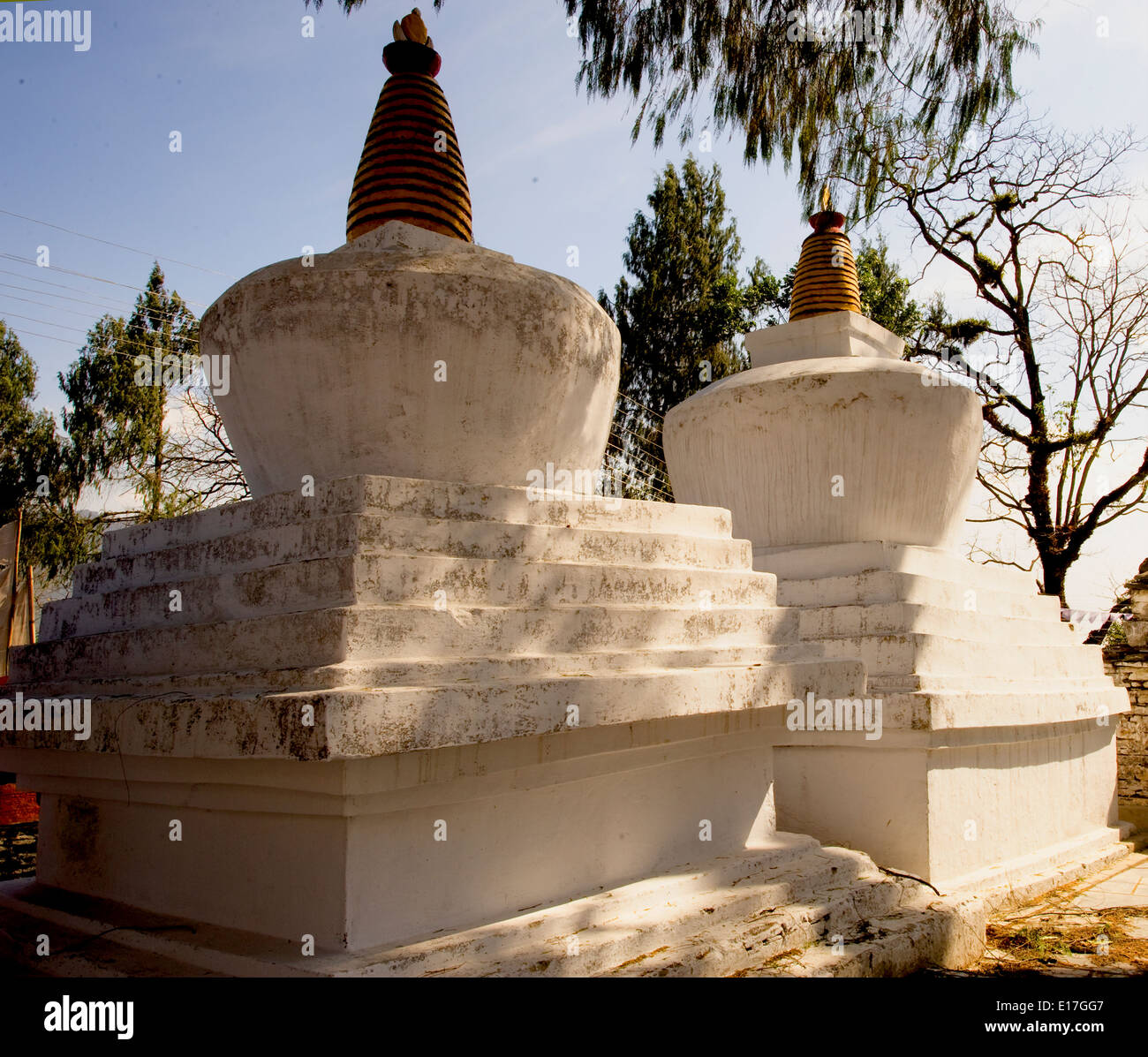 Stupas in einem buddhistischen Kloster mit den Reliquien der Lamas, Sikkim, Indien Stockfoto