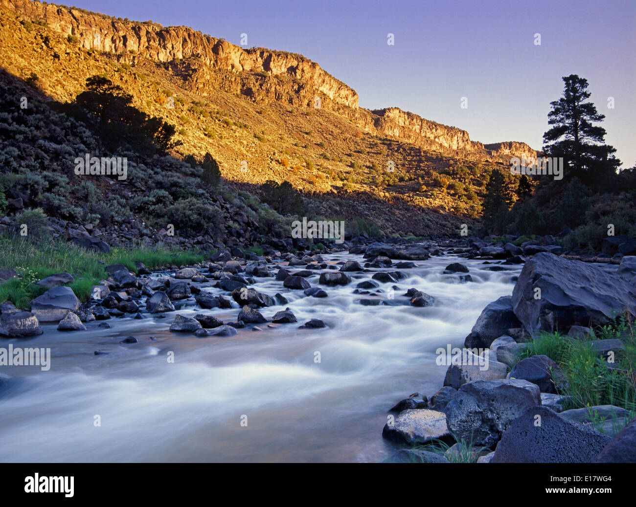 Fluss und Täuschungen, Rio Grande del Norte National Monument, New Mexico USA Stockfoto