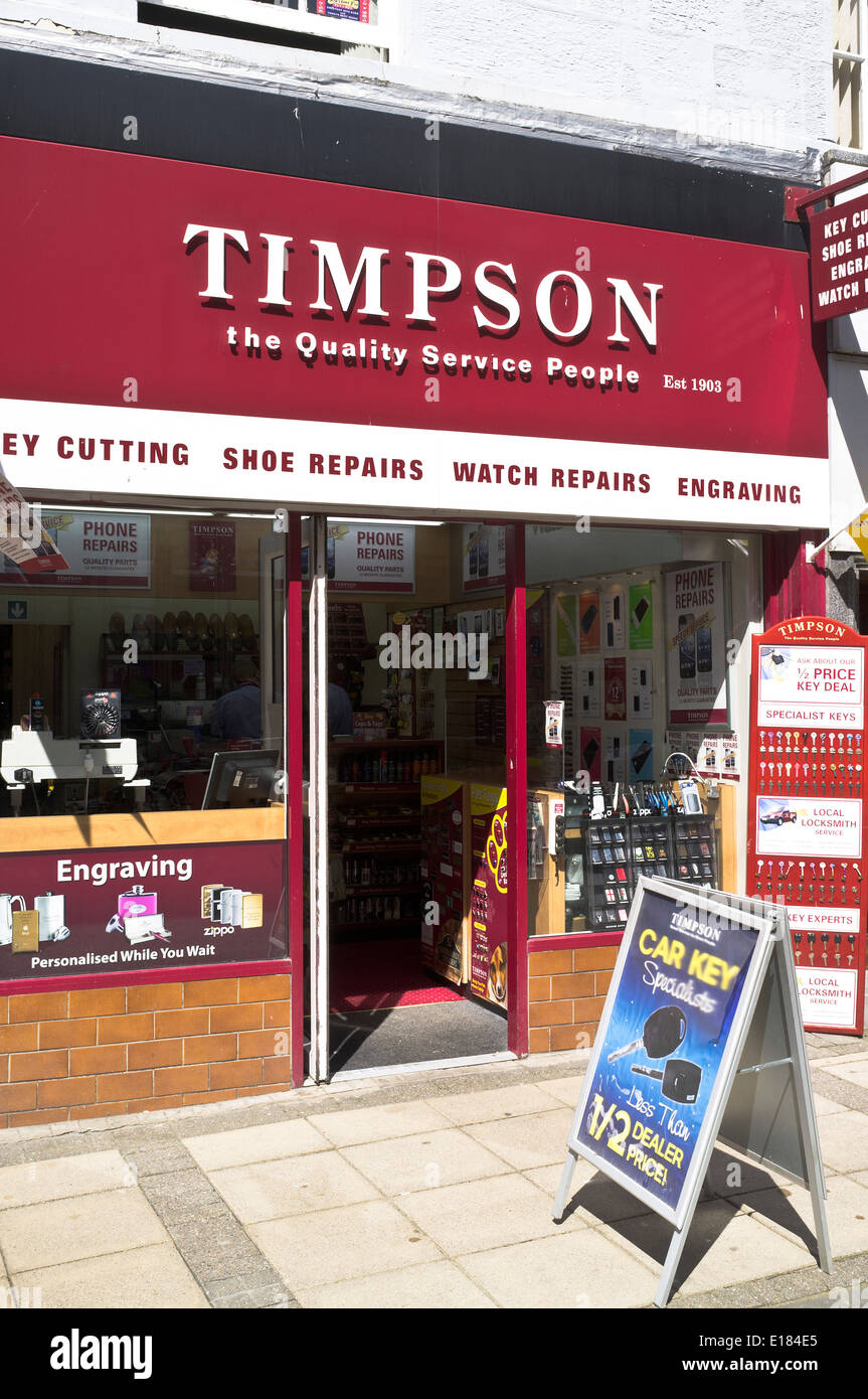 dh Timpson Shop SHOPS UK Timpson Schuh Reparatur Shops Uhr Reparaturen kopieren outlet Stockfoto