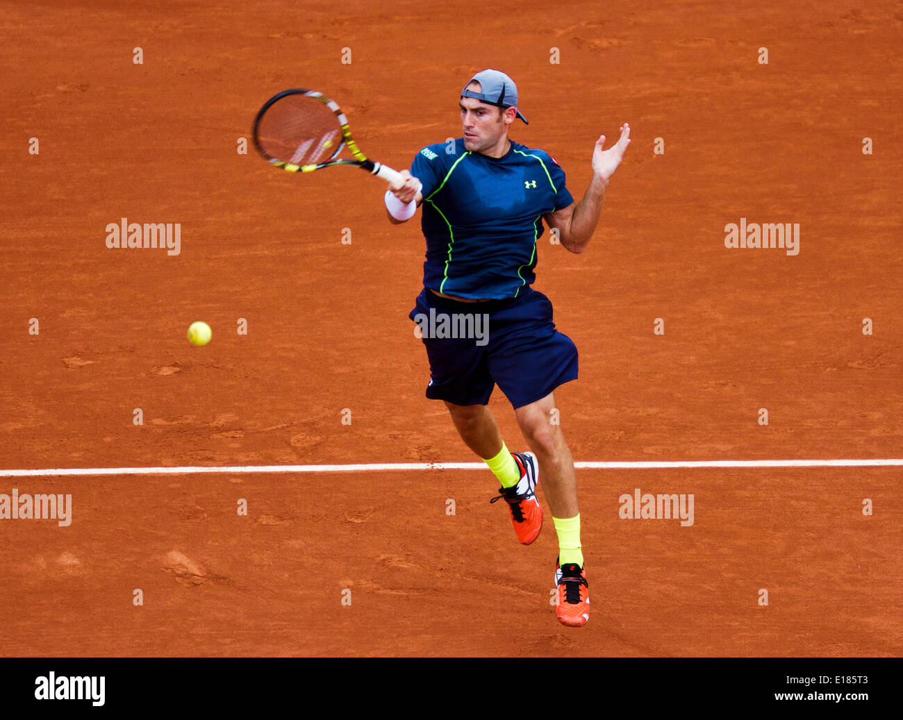 Frankreich, Paris, 26. Mai 2014. Tennis, Roland Garros, Robby Ginepri (USA) in seinem Match gegen Rafael Nadal (ESP) Foto: Tennisimages / Henk Koster/Alamy Live News Stockfoto