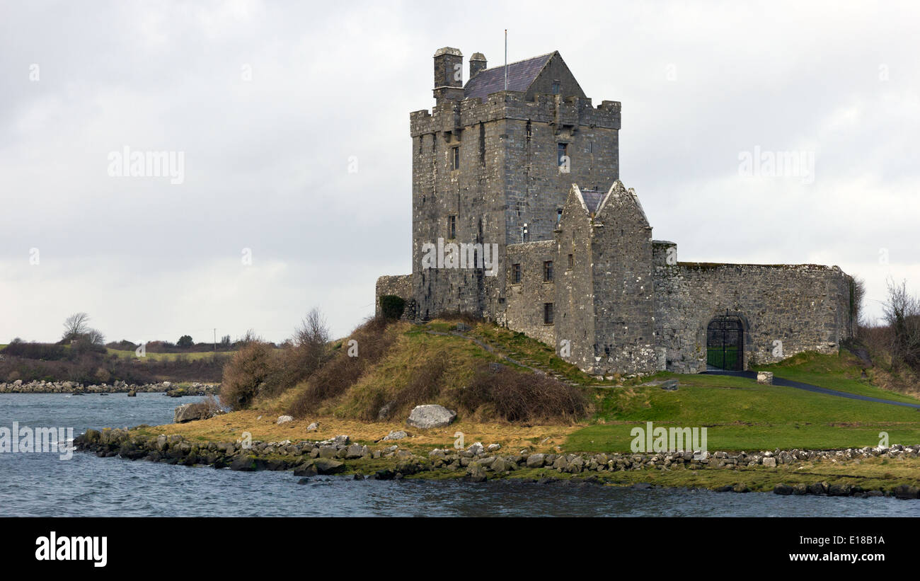 Dunguaire Castle in der Nähe von Kinvarra im County Galway, Irland Stockfoto