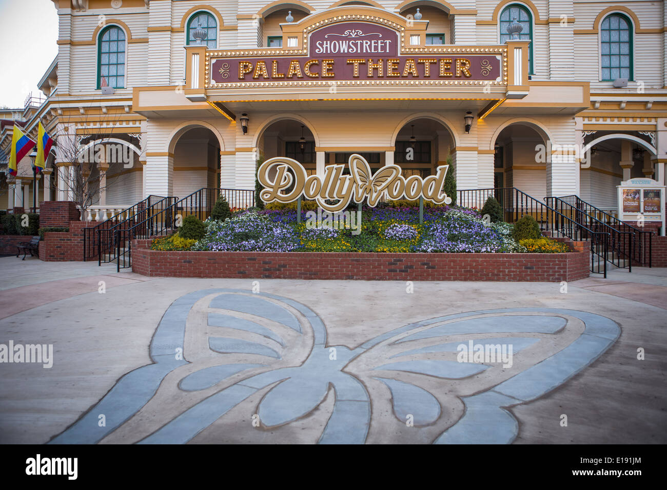 Showstreet Palace Theater ist im Themenpark Dollywood in Pigeon Forge, Tennessee abgebildet. Stockfoto