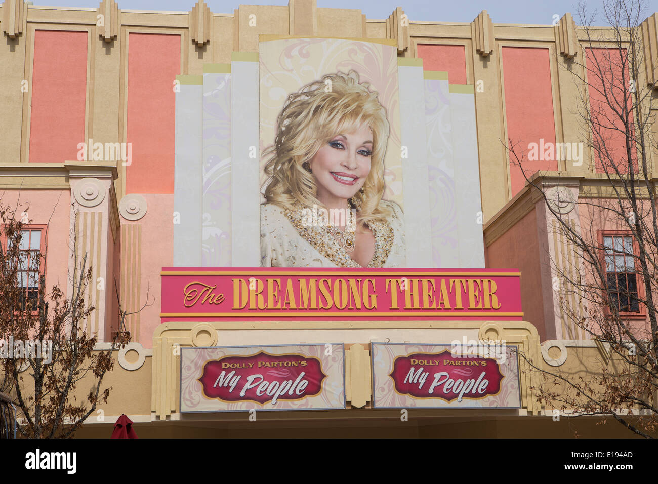 Dreamsong Theater ist im Themenpark Dollywood in Pigeon Forge, Tennessee abgebildet. Stockfoto