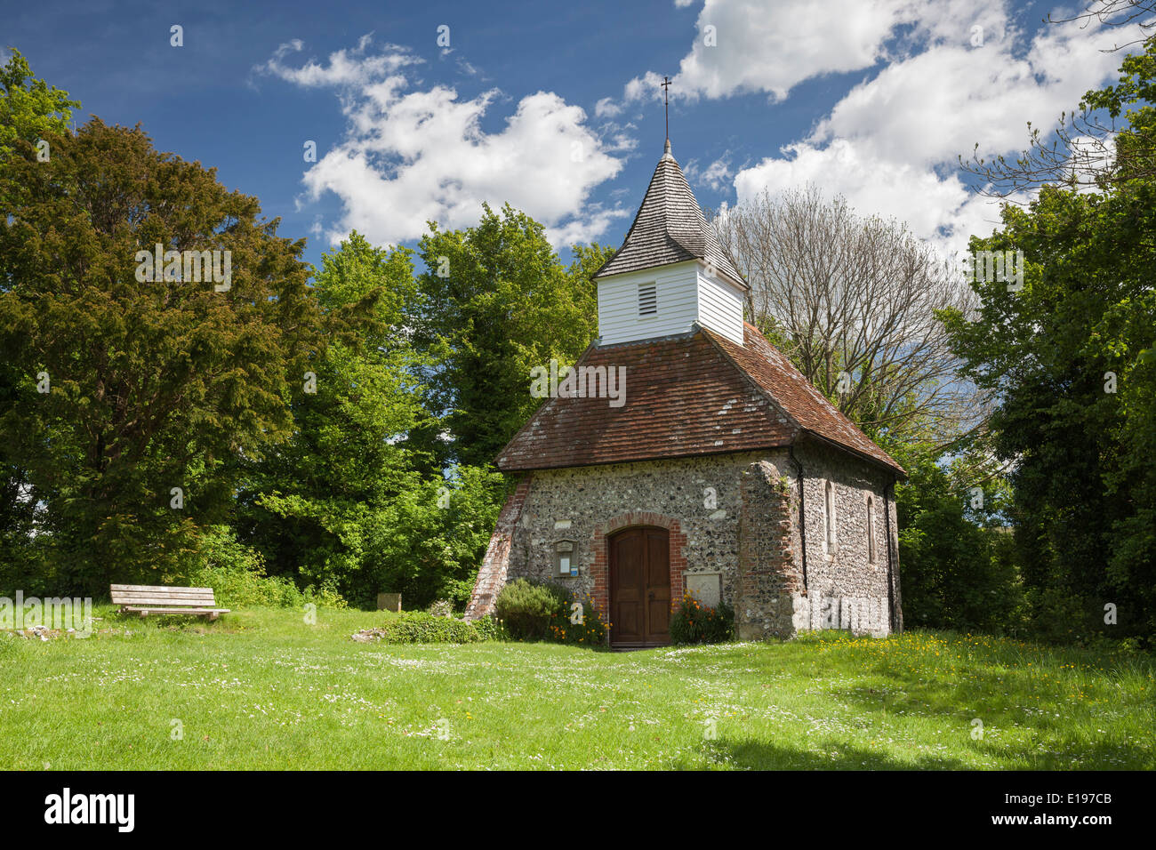 Lullington Kirche (Church of the Good Shepherd) auf den South Downs am Lullington in East Sussex, England Stockfoto