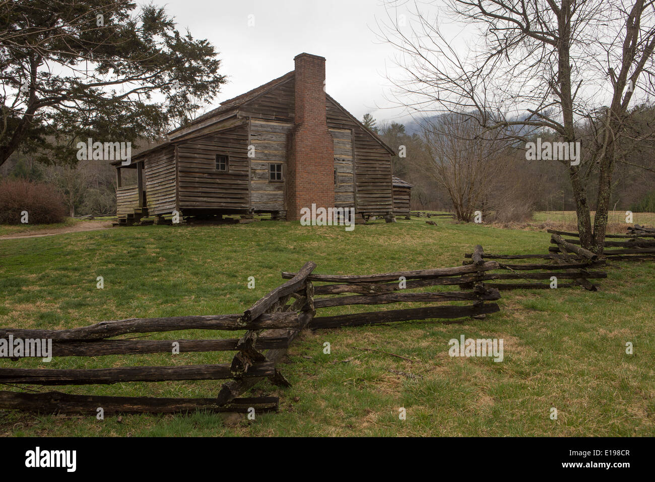 Dan Lawson Ort ist in Cades Cove Gebiet des Great Smoky Mountains National Park in Tennessee abgebildet. Stockfoto
