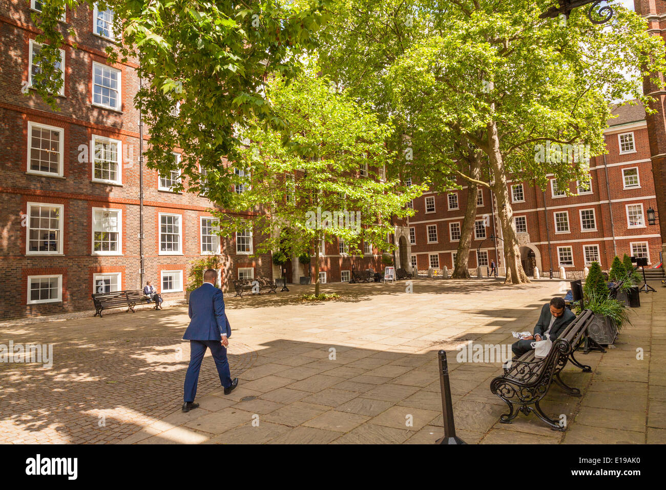 Fountain Court mittleren Tempel London. Stockfoto