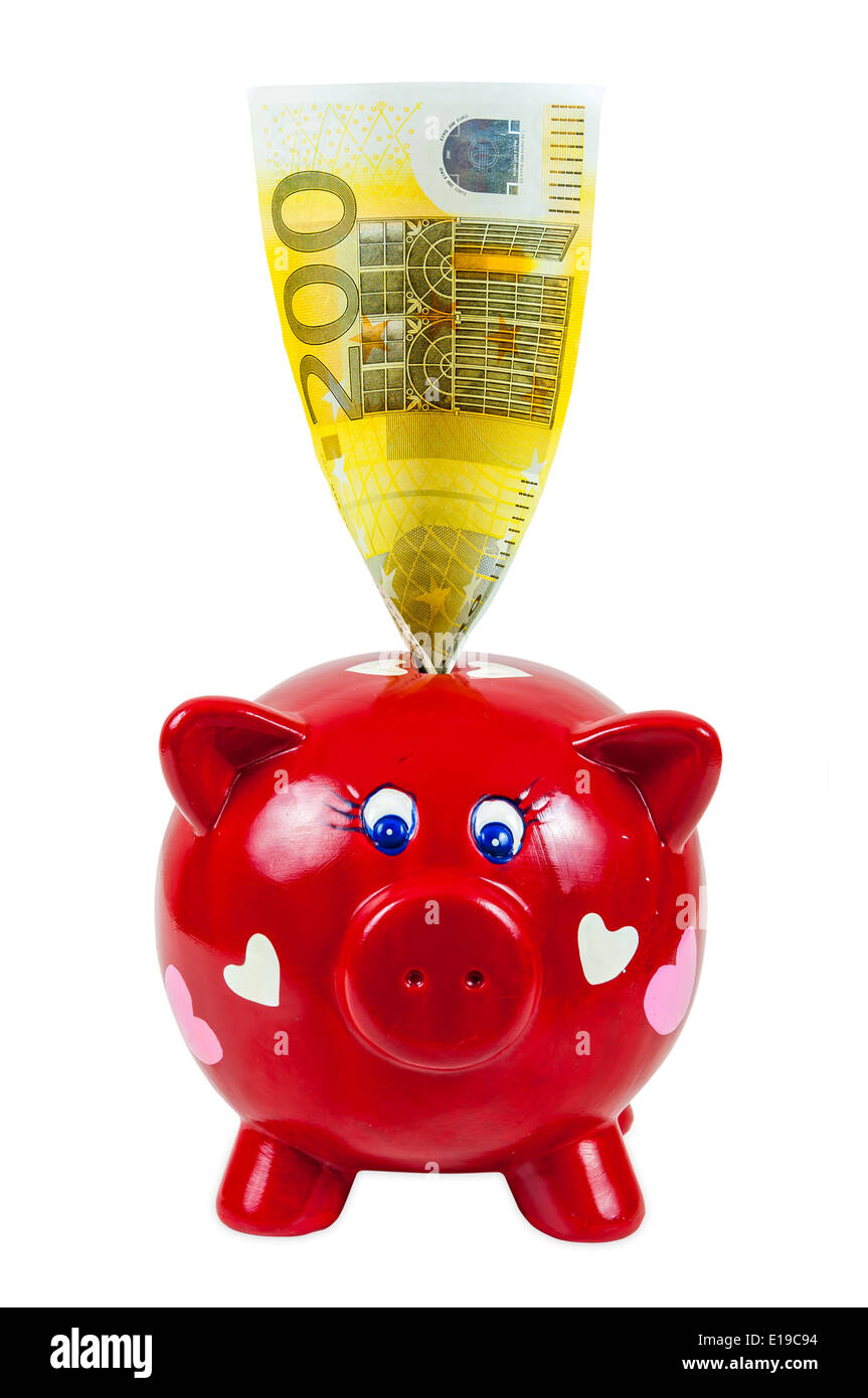Sparschwein und 200 Euro-Banknote isoliert auf weißem Hintergrund mit Beschneidungspfad Stockfoto