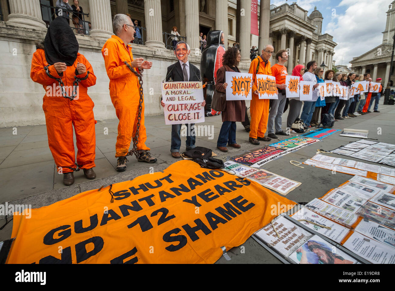 London: "Not Another Day" im Gefängnis Guantánamo protestieren am Trafalgar Square. Stockfoto